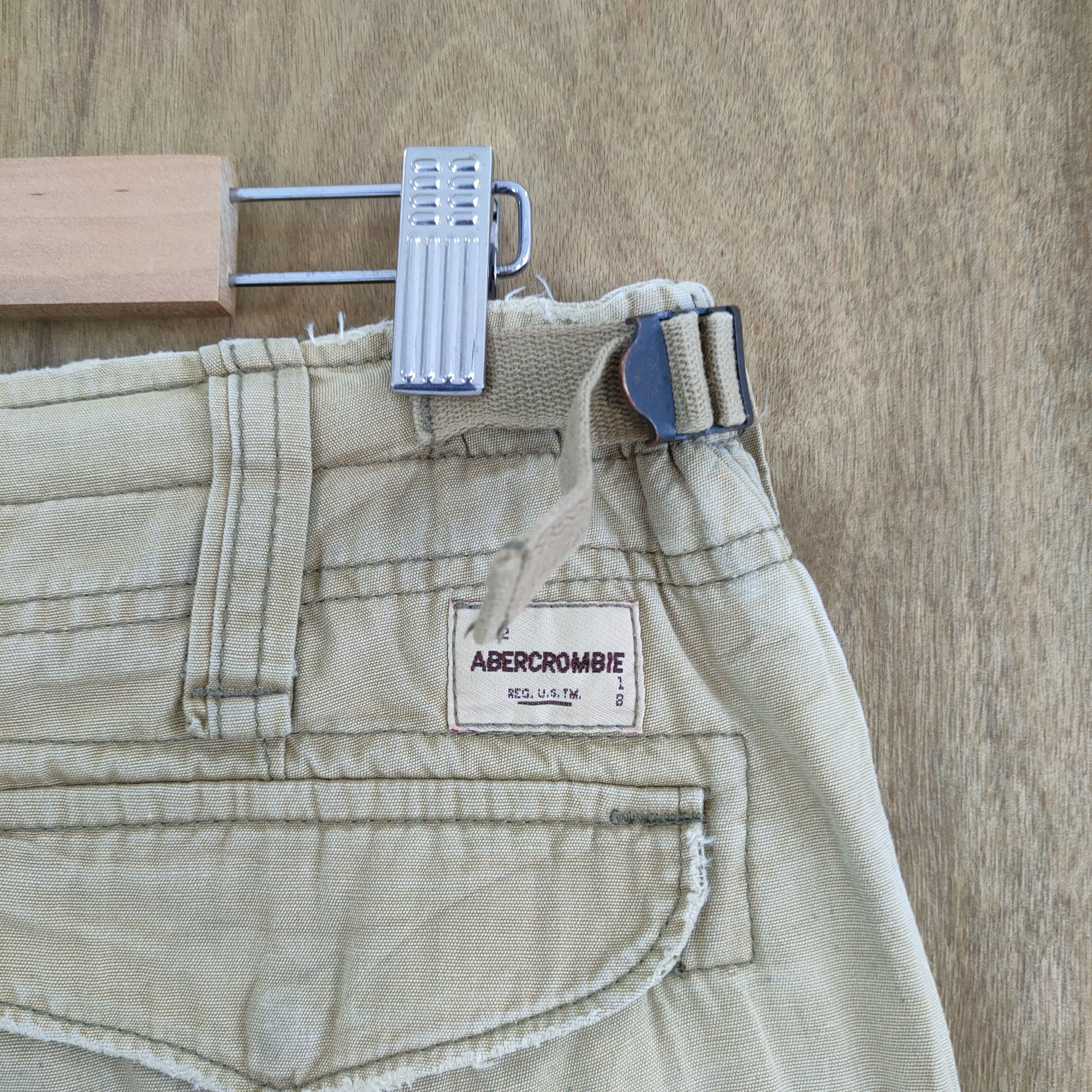 Abercrombie & Fitch ABERCROMBIE VINTAGE FADED BAGGY CARGO PANTS Size US 30 / EU 46 - 12 Thumbnail