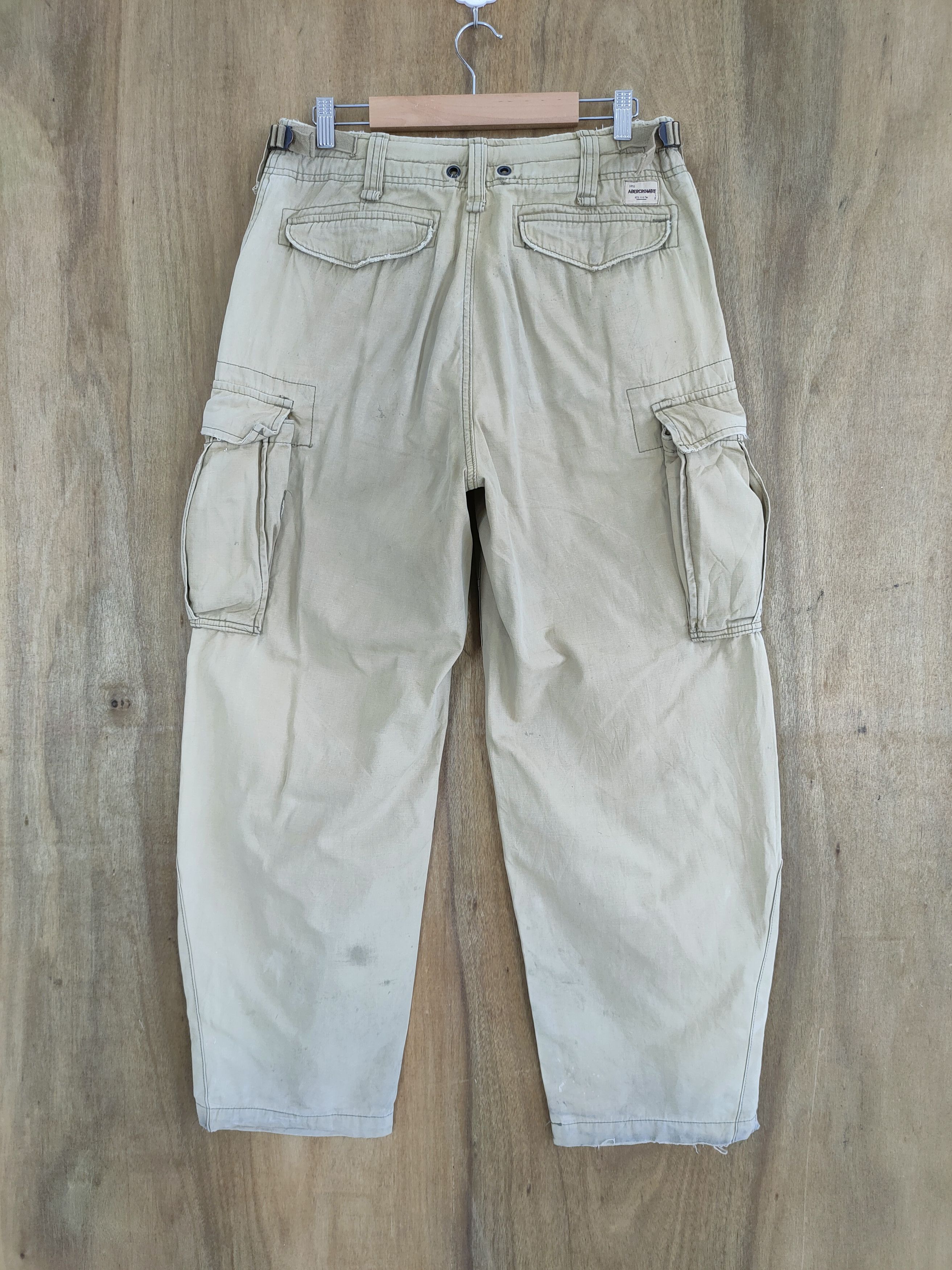 Abercrombie & Fitch ABERCROMBIE VINTAGE FADED BAGGY CARGO PANTS Size US 30 / EU 46 - 9 Thumbnail