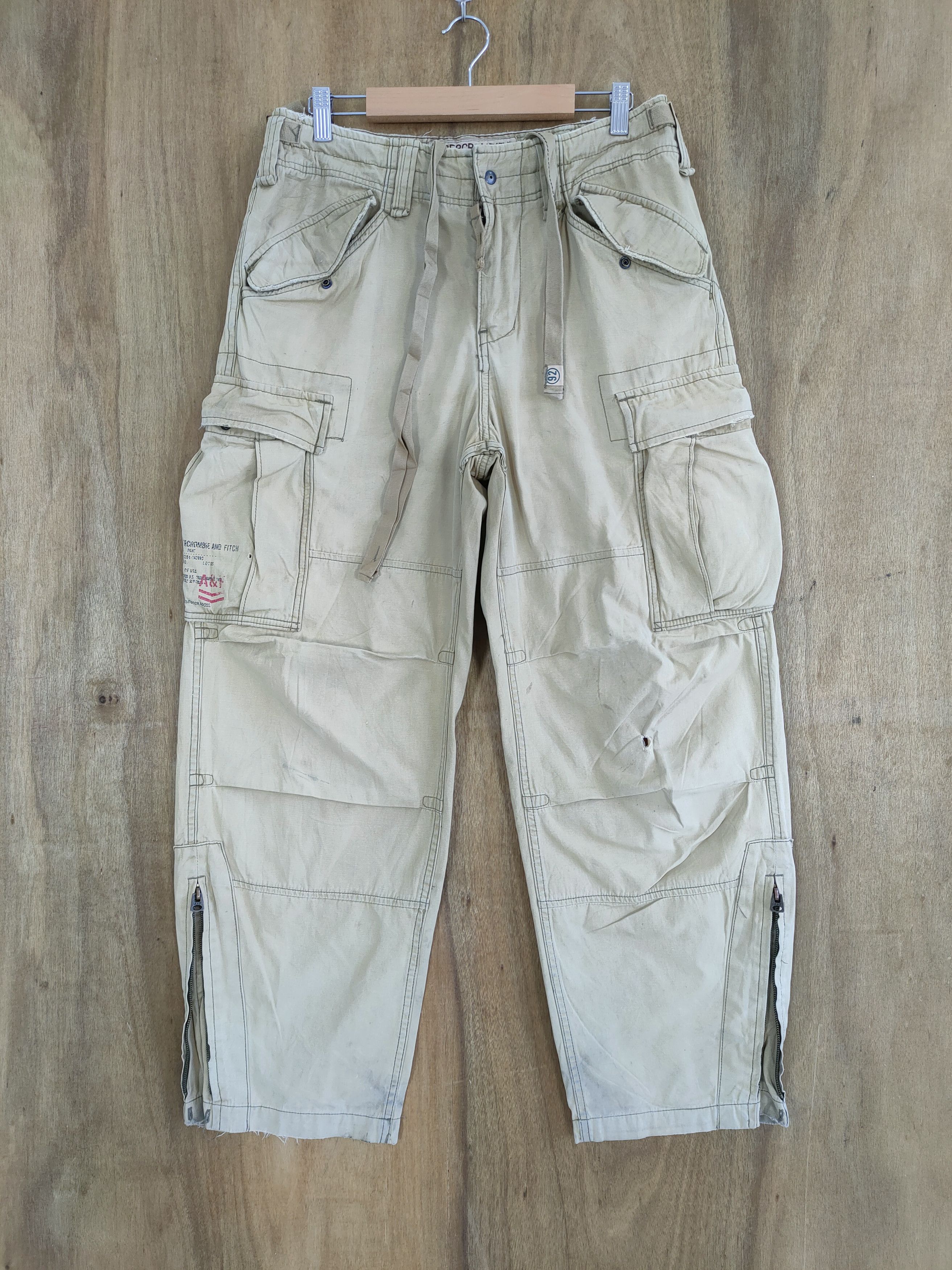 Abercrombie & Fitch ABERCROMBIE VINTAGE FADED BAGGY CARGO PANTS Size US 30 / EU 46 - 1 Thumbnail