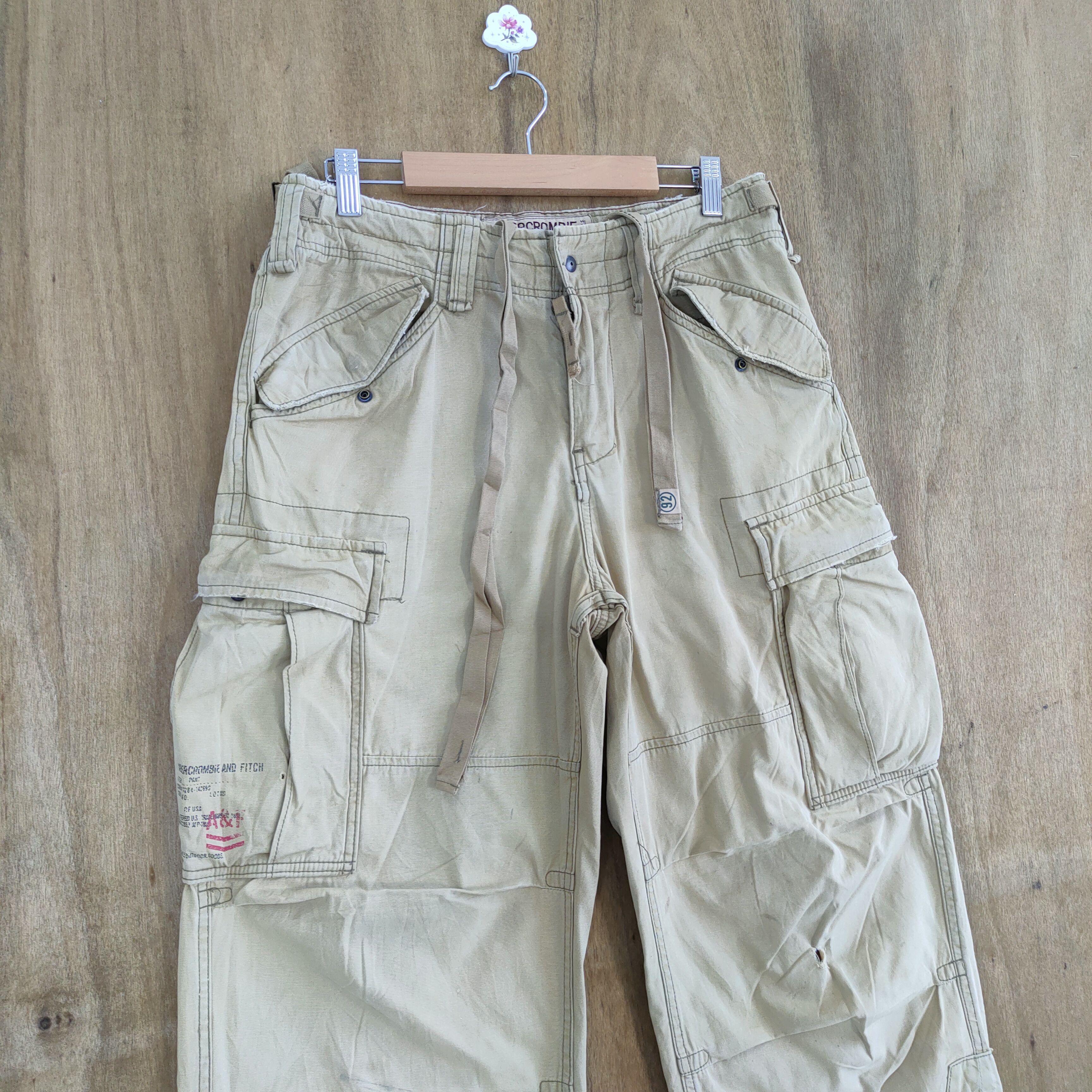 Abercrombie & Fitch ABERCROMBIE VINTAGE FADED BAGGY CARGO PANTS Size US 30 / EU 46 - 6 Thumbnail