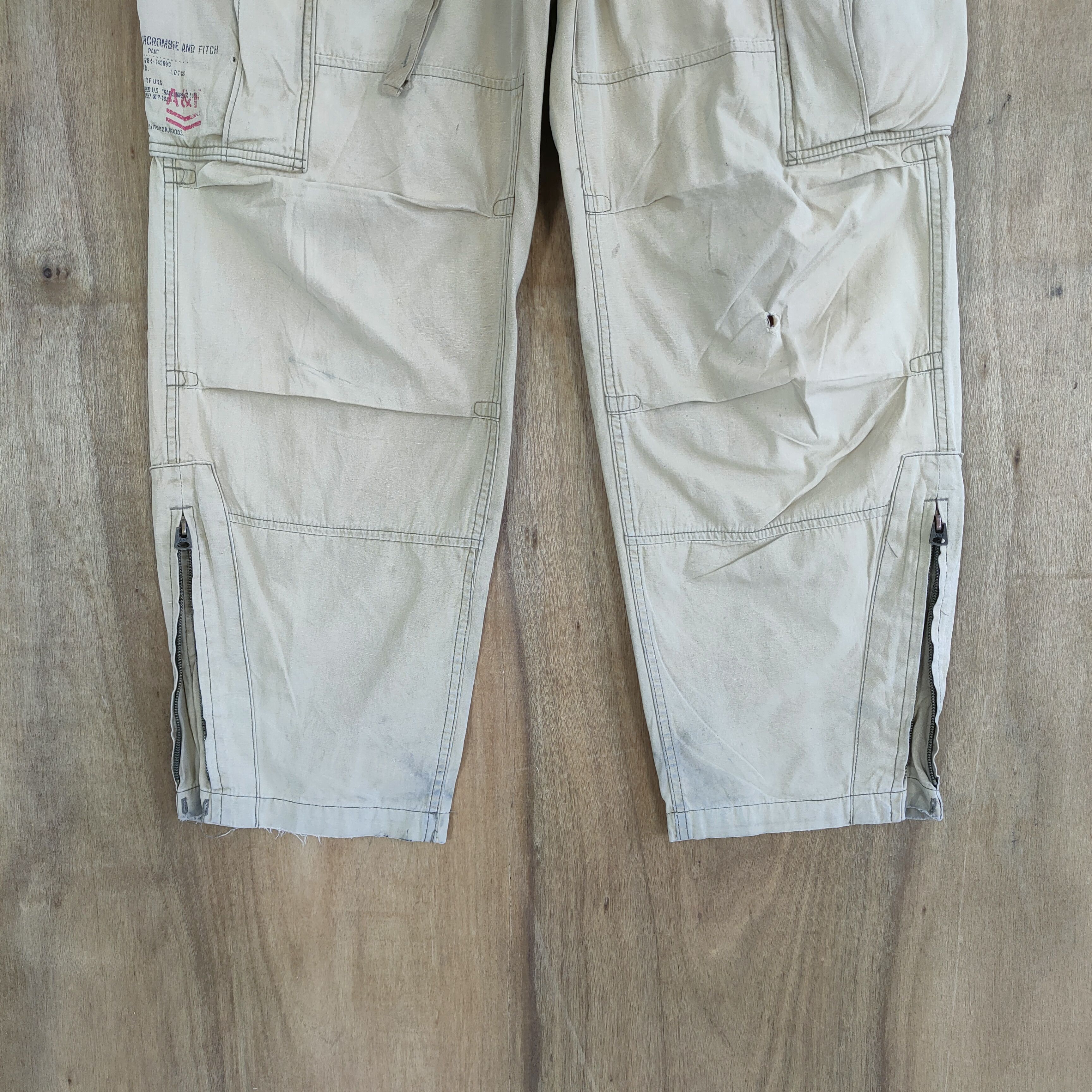 Abercrombie & Fitch ABERCROMBIE VINTAGE FADED BAGGY CARGO PANTS Size US 30 / EU 46 - 3 Thumbnail