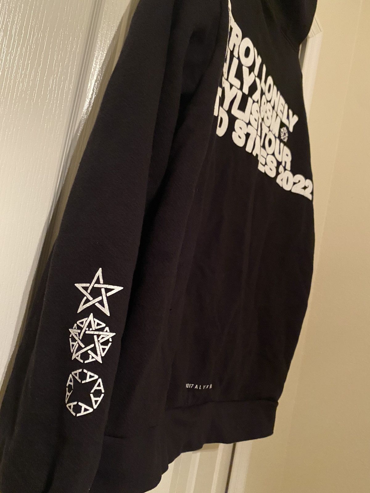 1017 ALYX 9SM Destroy Lonely x 1017 ALYX 9SM No Stylist Tour Hoodie Size US L / EU 52-54 / 3 - 3 Thumbnail