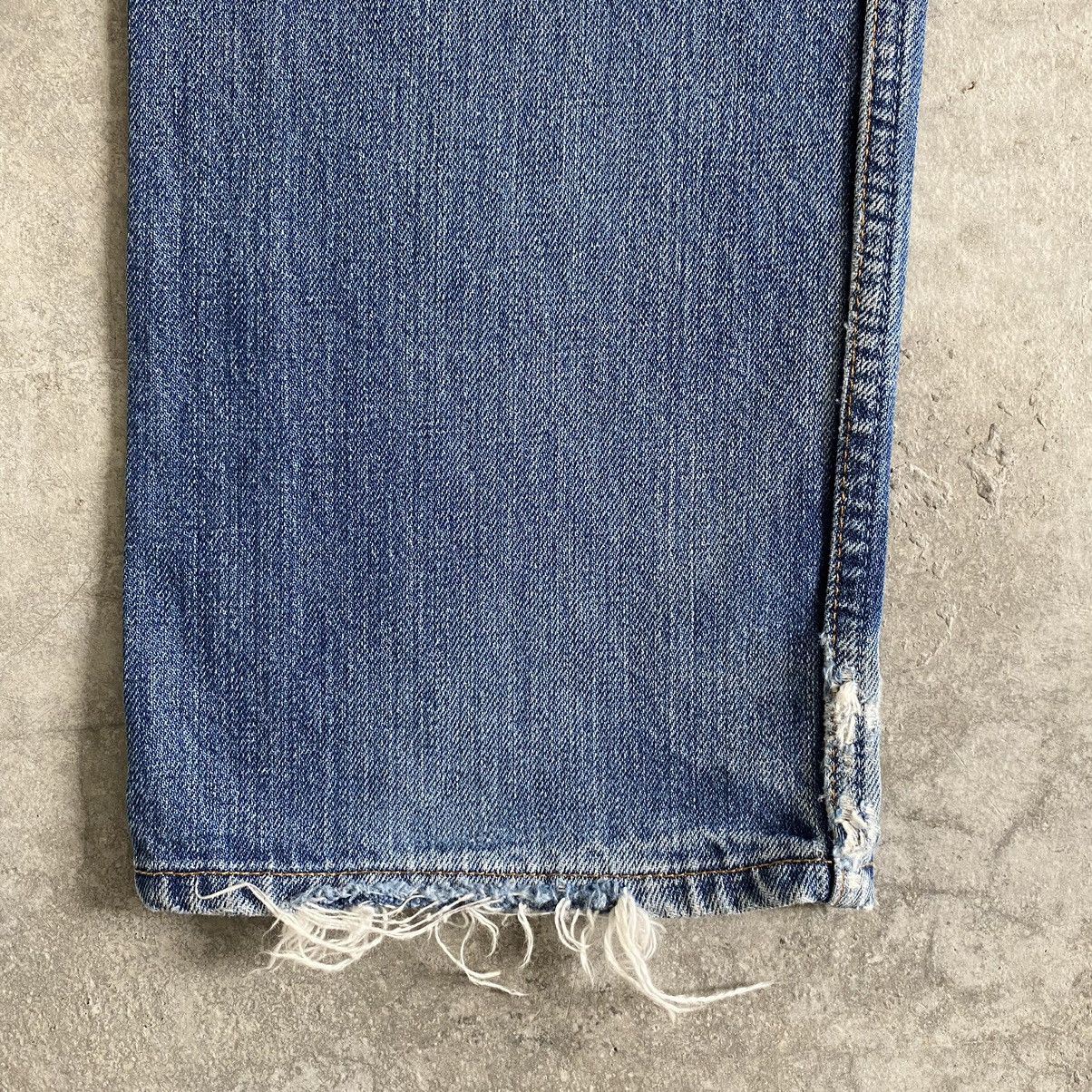 Levi's Size 31x30.5 Vintage Levi's 501 Faded Blue Ripped Jeans Size US 31 - 16 Thumbnail