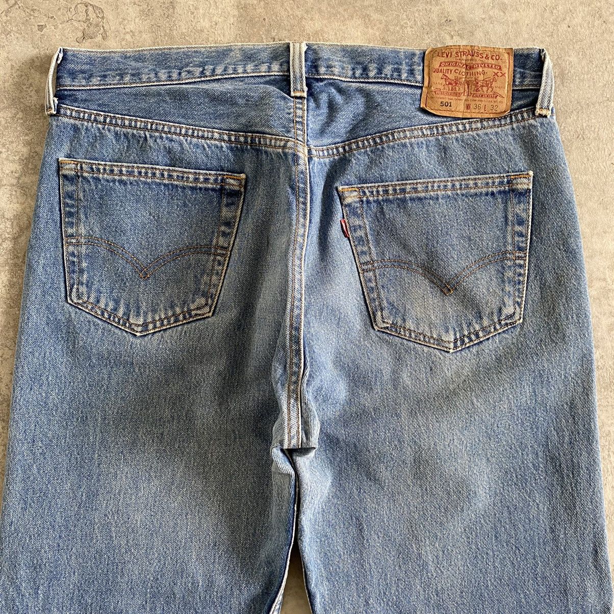 Levi's × Vintage Size 35x31.5 VTG Levi's 501 Stonewashed Blue Jeans Size US 35 - 15 Thumbnail