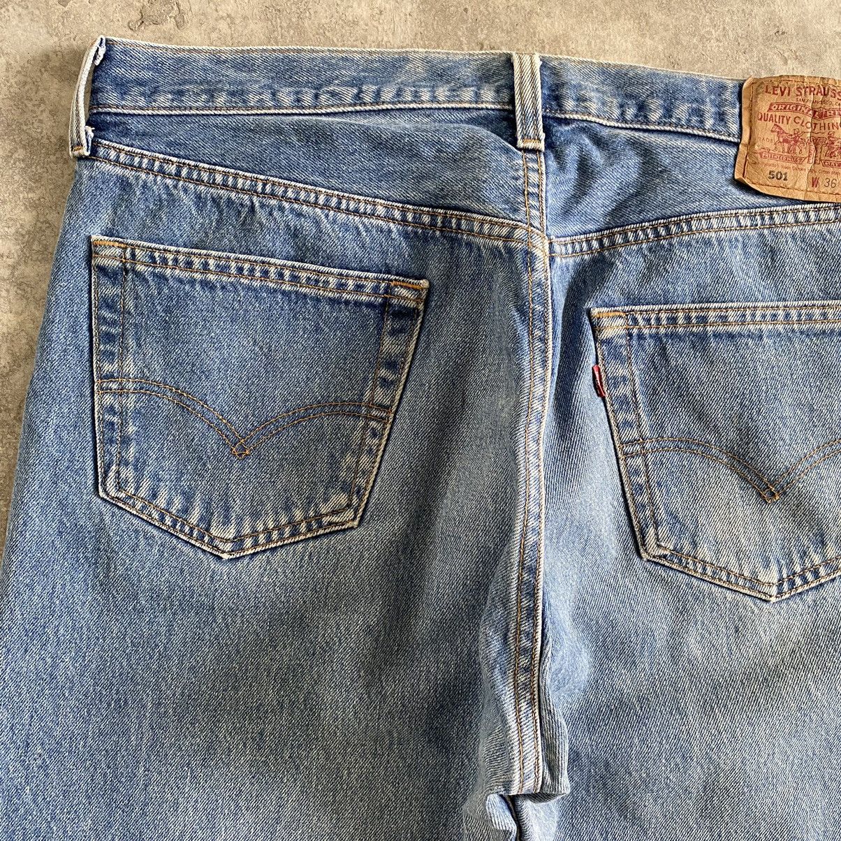 Levi's × Vintage Size 35x31.5 VTG Levi's 501 Stonewashed Blue Jeans Size US 35 - 17 Thumbnail
