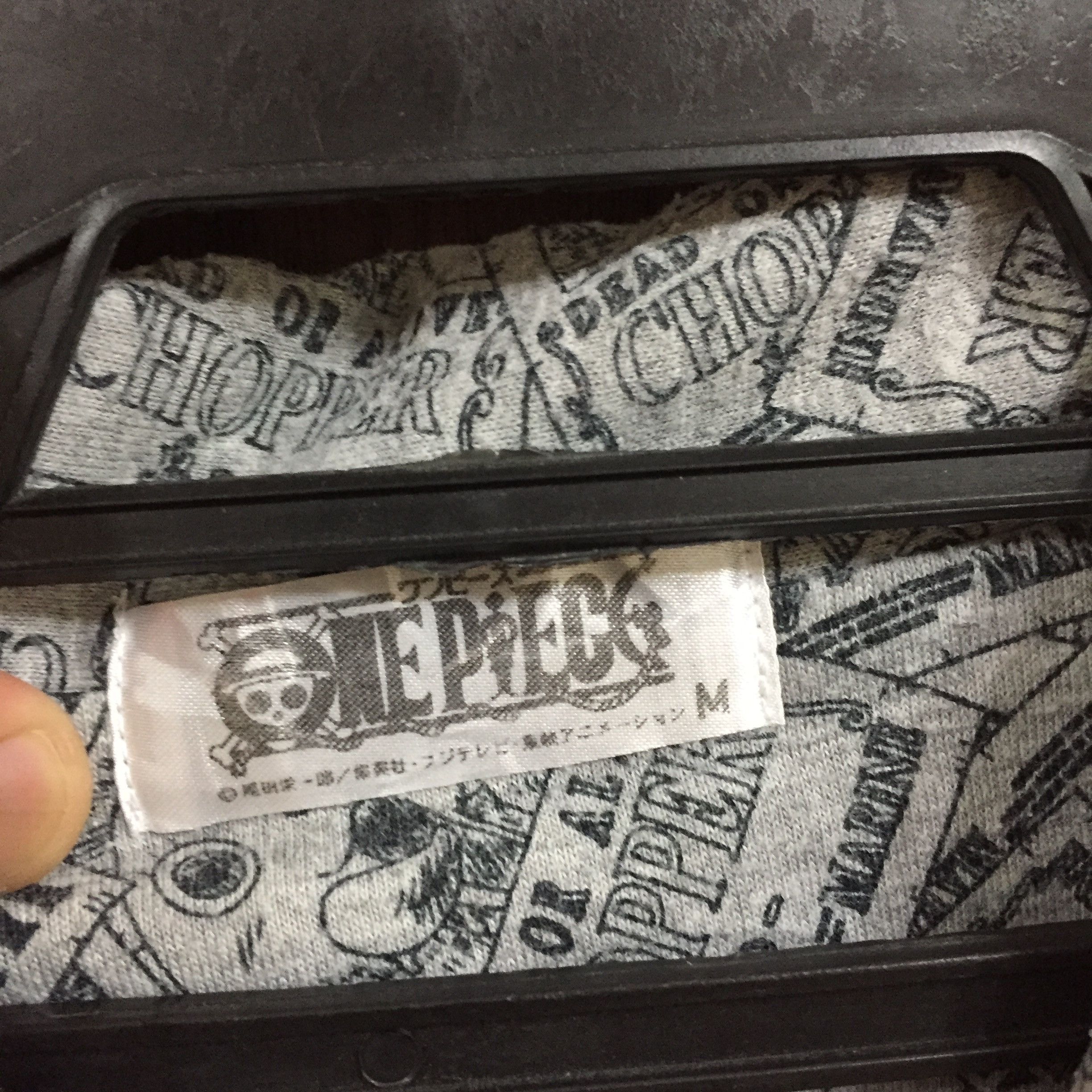 One Piece CHOPPER WANTED FULL PRINT Size US M / EU 48-50 / 2 - 3 Thumbnail