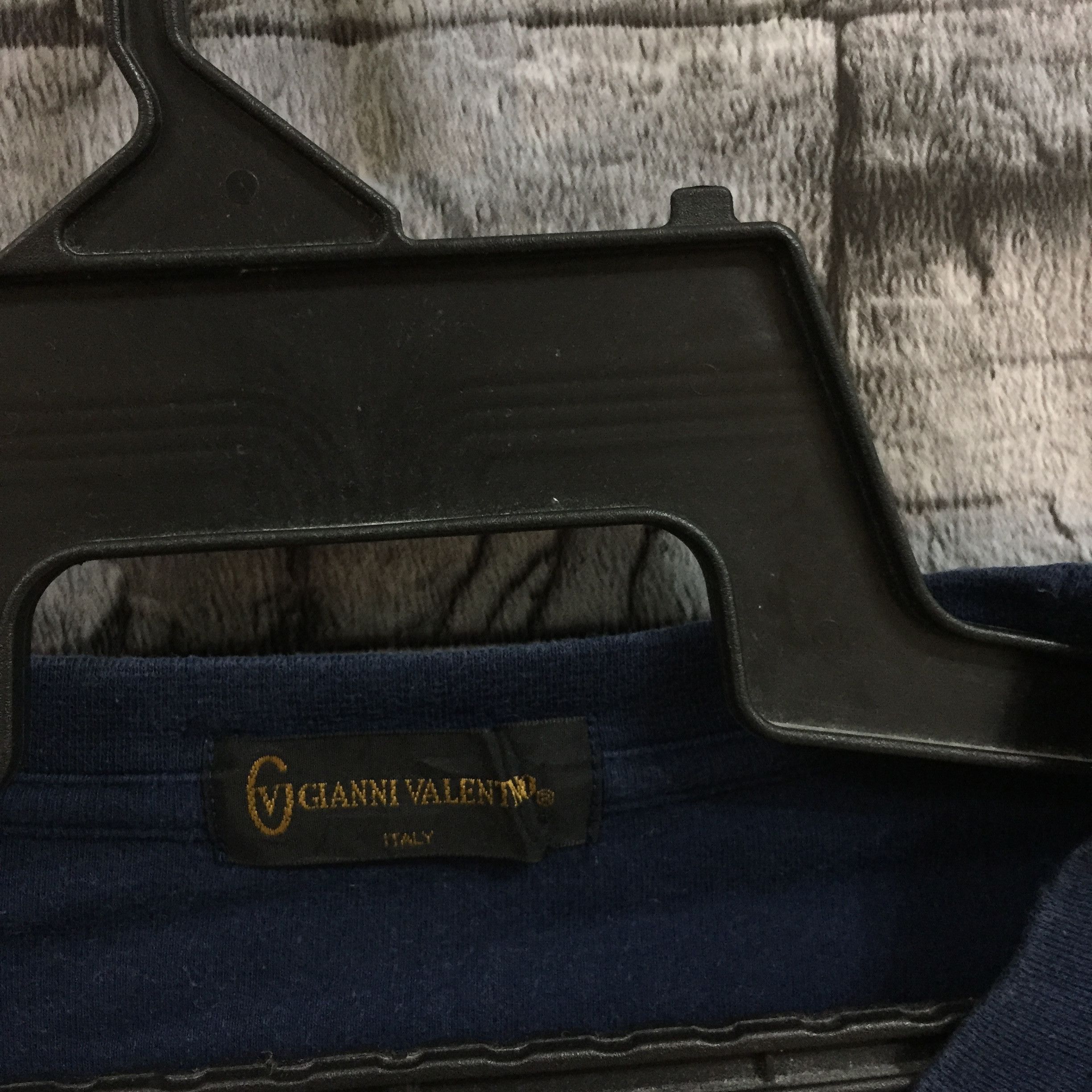 Valentino Vintage Gianni Valentino long sleeve t shirt size LL fit L Size US L / EU 52-54 / 3 - 2 Thumbnail
