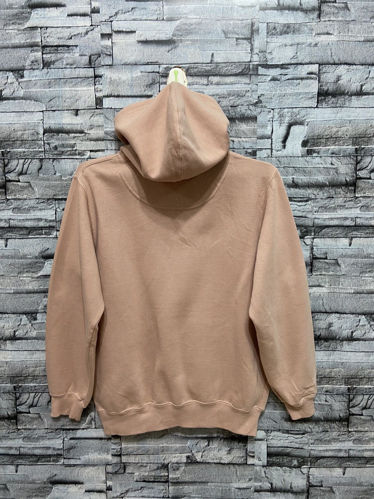 Japanese Brand Vintage Pierre Mailhe hoodie spell out size L fit M Size US M / EU 48-50 / 2 - 7 Thumbnail