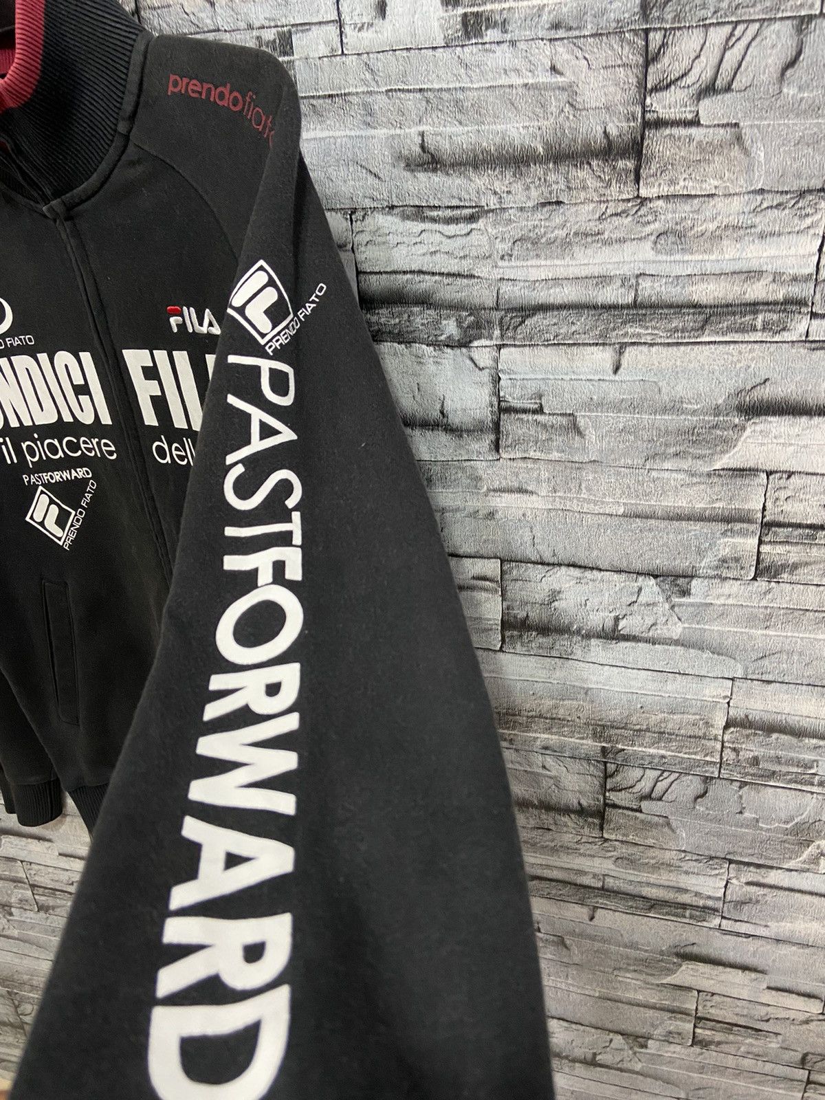 Fila Vintage Fila sweatshirt small logo embroidered big design Size US M / EU 48-50 / 2 - 7 Thumbnail