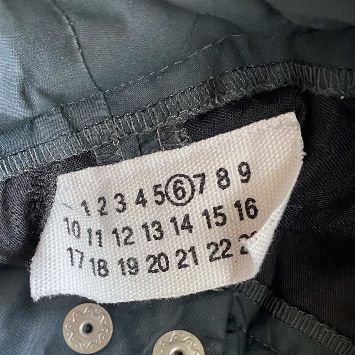Maison Margiela MM6 Fall 2000 3D Knee Insulated Pants Size 26" / US 2 / IT 38 - 3 Thumbnail