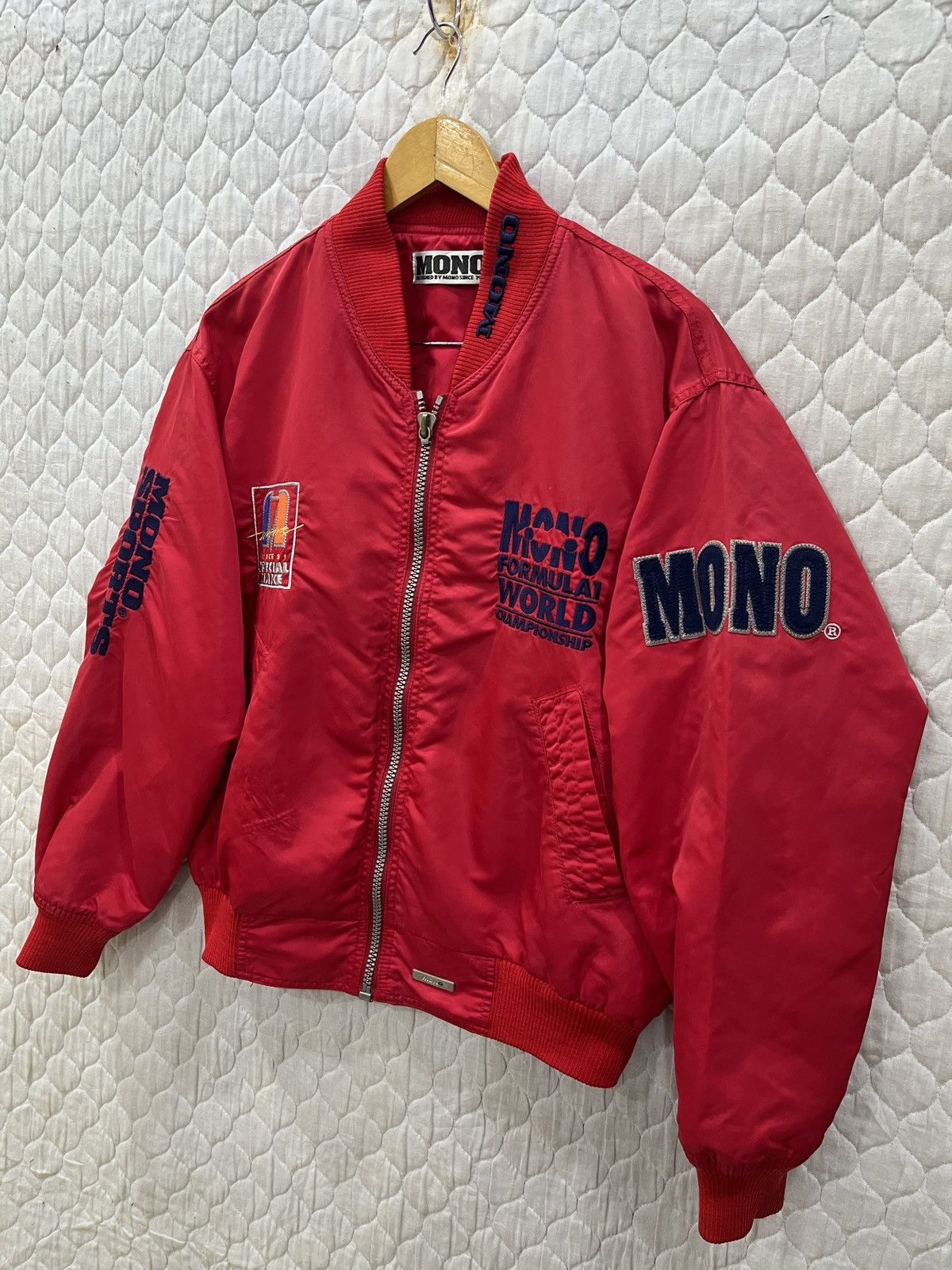 Sports Specialties (Www). MONO FORMULA 1 WORLD CHAMPIONSHIP Size US L / EU 52-54 / 3 - 3 Thumbnail