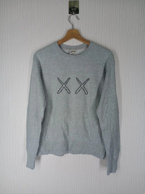 Cartoon Network × Kaws × Uniqlo Collaboration Kaws Uniqlo Sesame Street Sweatshirt Size US S / EU 44-46 / 1 - 3 Thumbnail