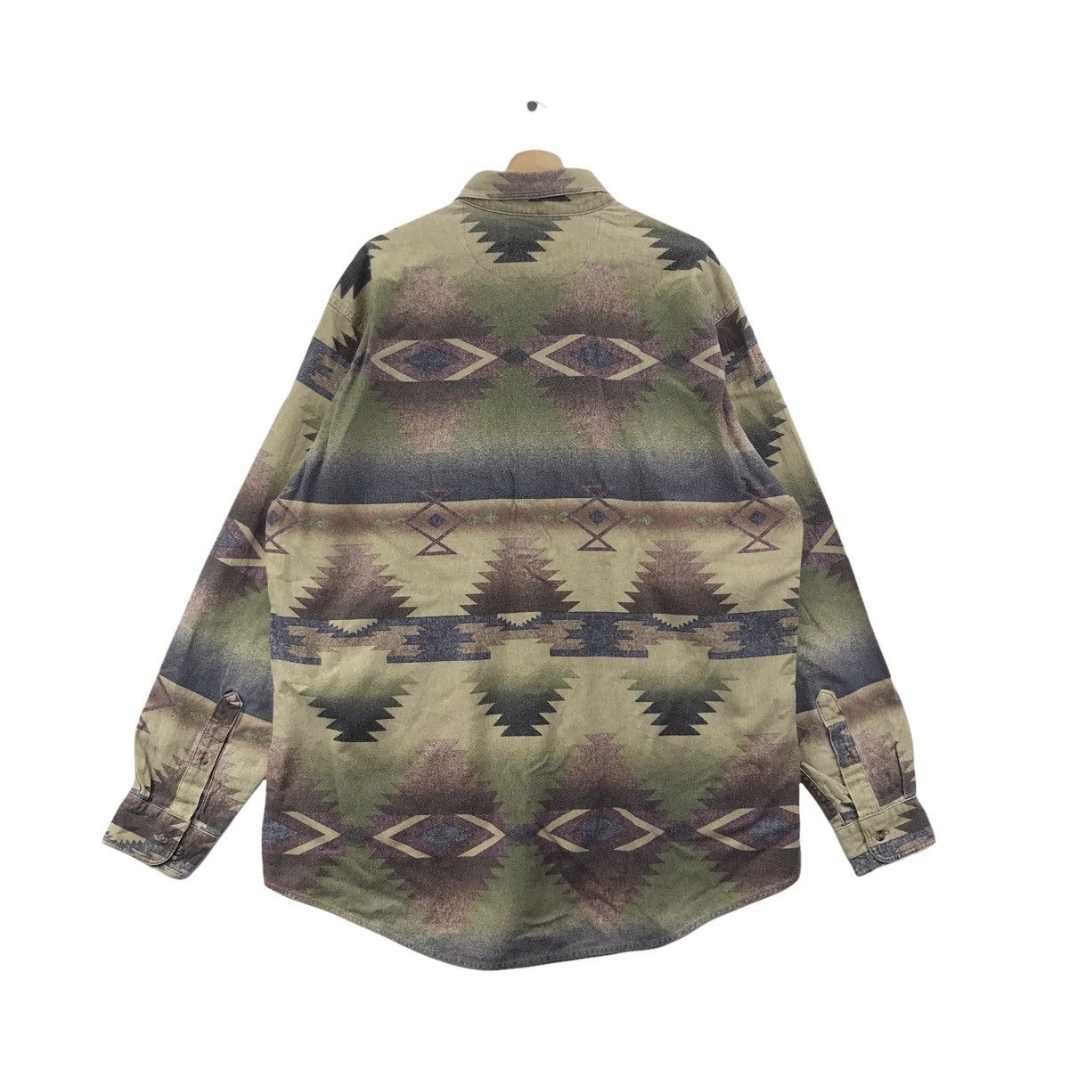 Vintage Vintage 80s WOOLRICH USA NAVAJO Native Urban Button Shirt Size US XL / EU 56 / 4 - 5 Thumbnail