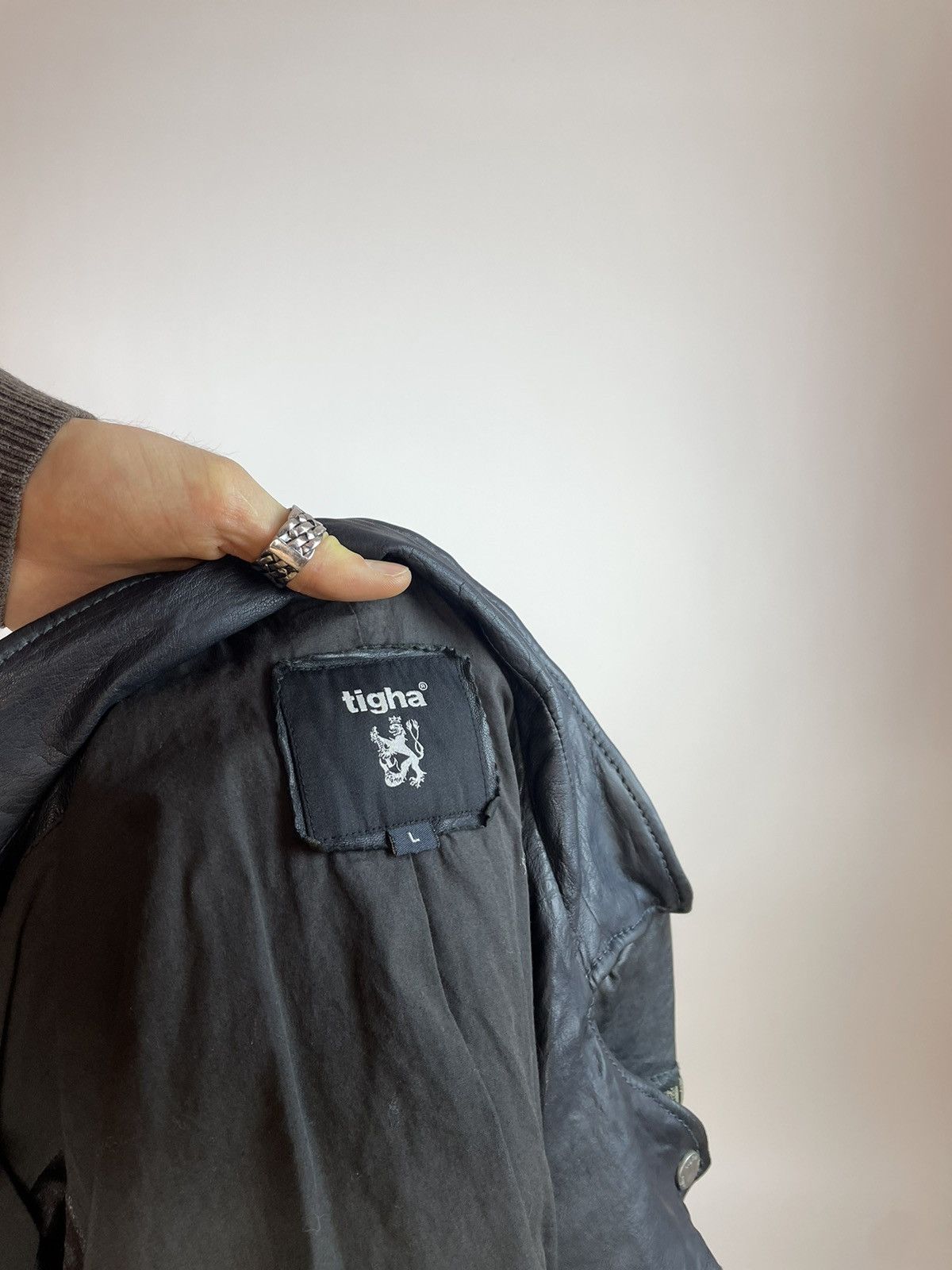 Vintage × tigha Tigha leather Jacket Womens black biker jacket size Large Size L / US 10 / IT 46 - 11 Thumbnail