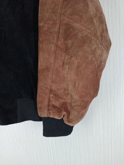 Japanese Brand RARE VINTAGE MARIOGIO ALEXIO SUEDE LEATHER ZIPPER JACKET Size US L / EU 52-54 / 3 - 5 Thumbnail