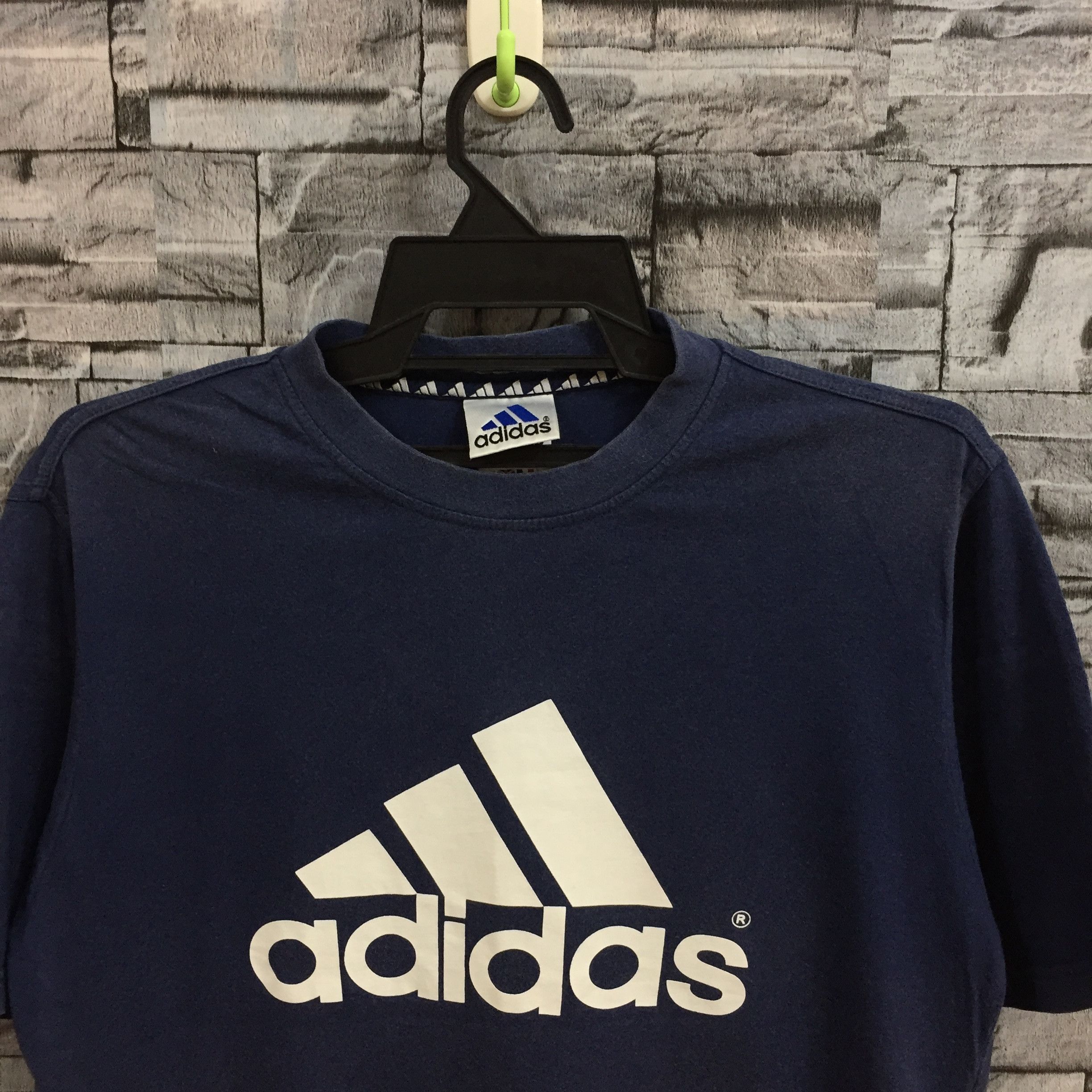 Adidas Vintage Adidas t shirt big logo size S (fits M) dark blue Size US M / EU 48-50 / 2 - 2 Thumbnail