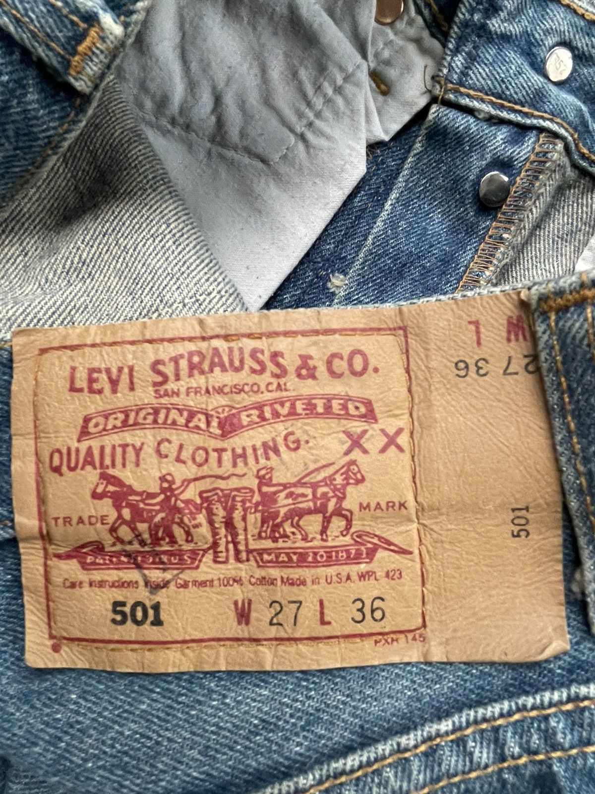 Levi's Vintage Levi’s 501 e 1993 Usa Stone Wash Size US 26 / EU 42 - 9 Thumbnail