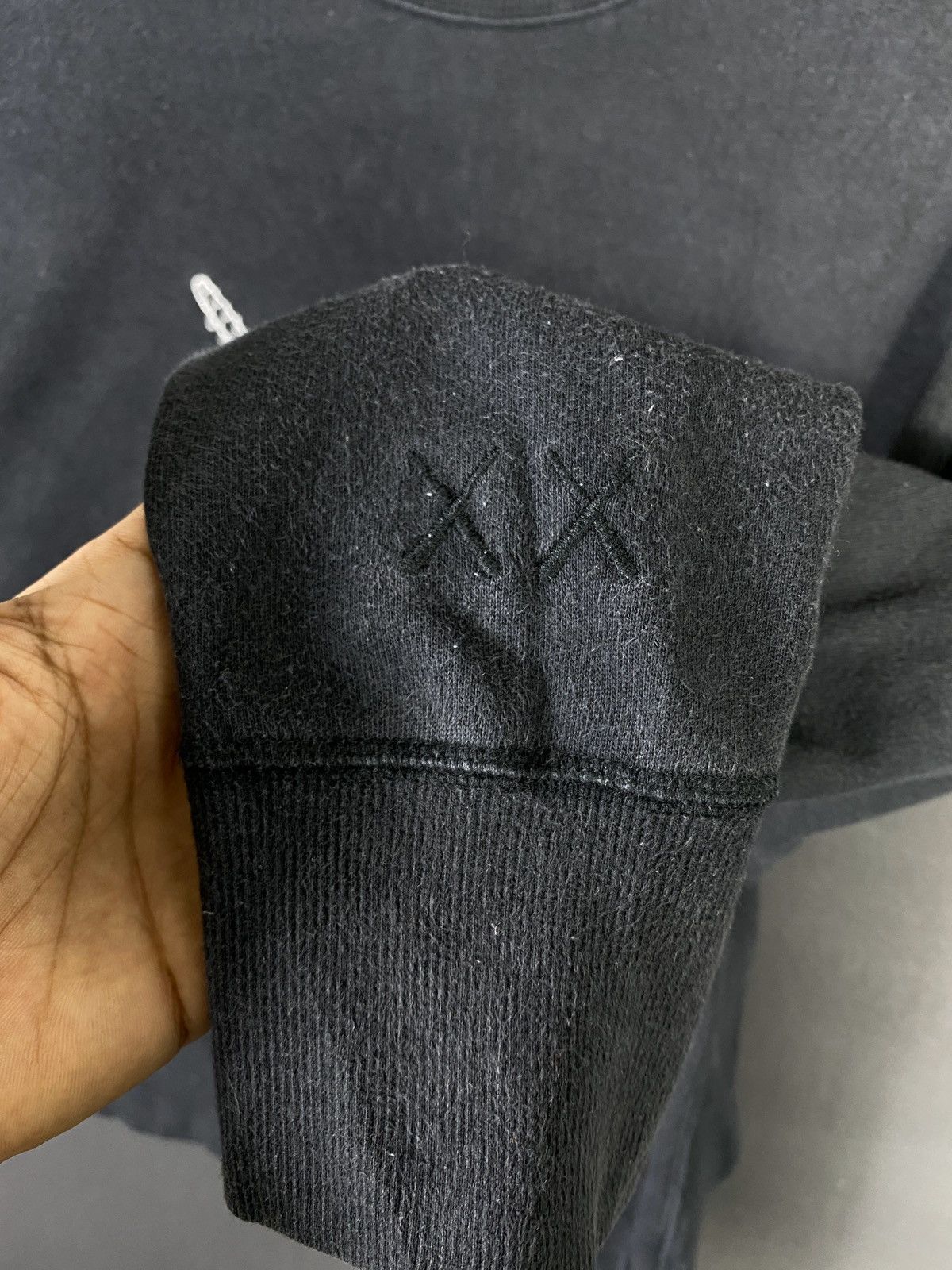 Kaws × Vintage Vintage Kaws X Uniqlo X Sesame Street Sweatshirt Size US S / EU 44-46 / 1 - 5 Thumbnail