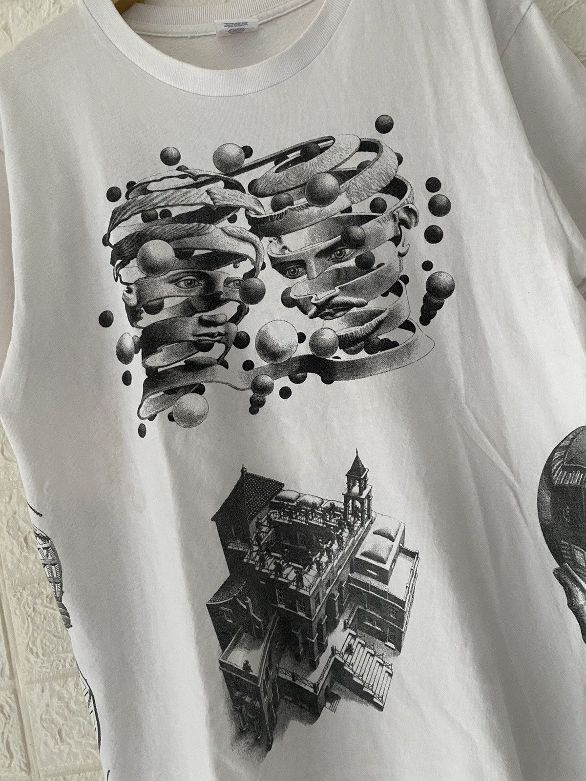 supreme x mc escher 2017 tshirt