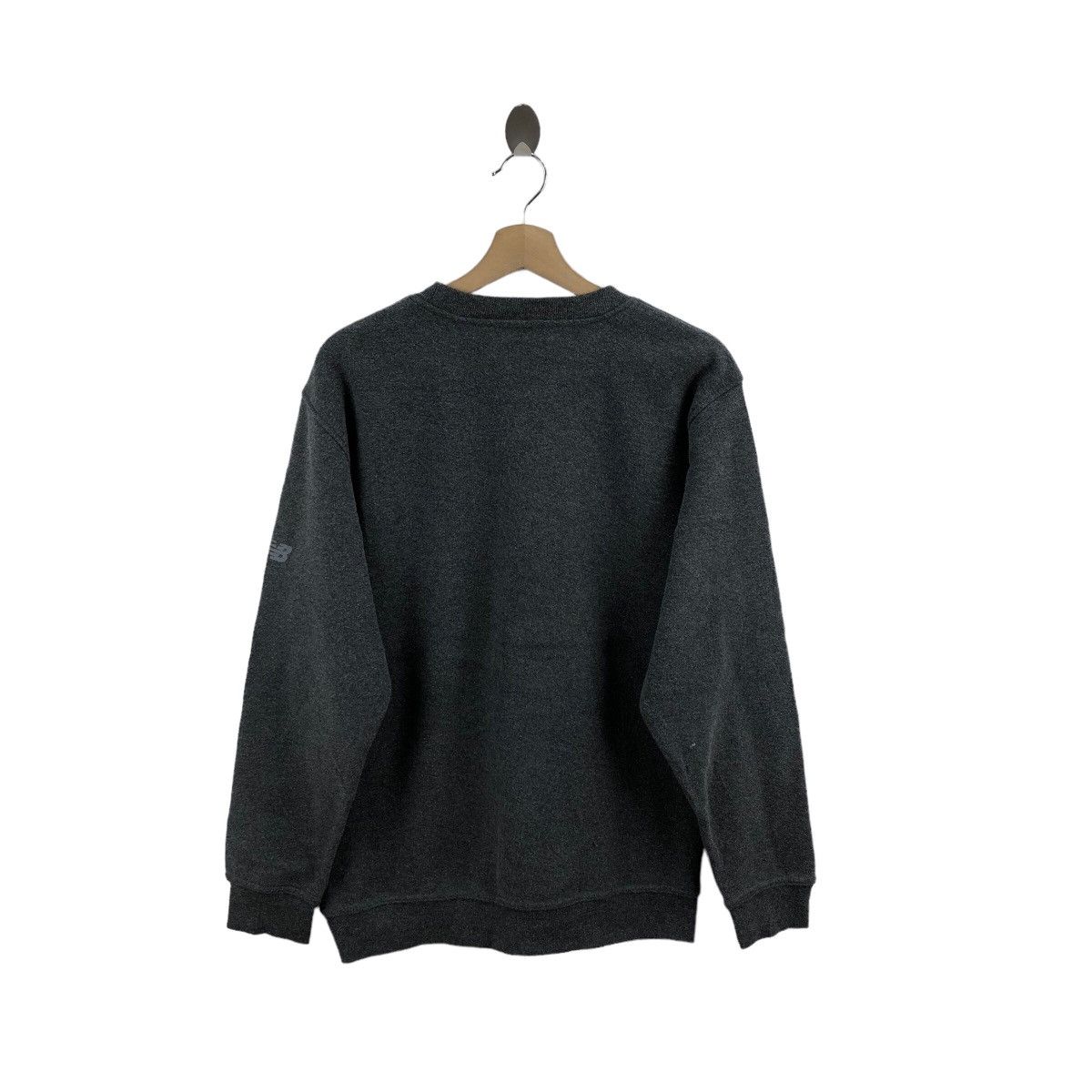 New Balance Vintage NEW BALANCE Sweatshirt Big Logo Pullover Jumper Size US L / EU 52-54 / 3 - 4 Thumbnail