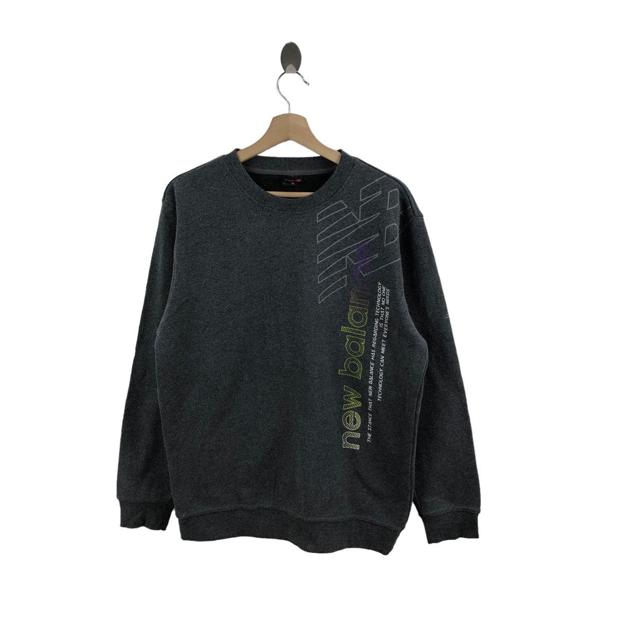 New Balance Vintage NEW BALANCE Sweatshirt Big Logo Pullover Jumper Size US L / EU 52-54 / 3 - 1 Thumbnail
