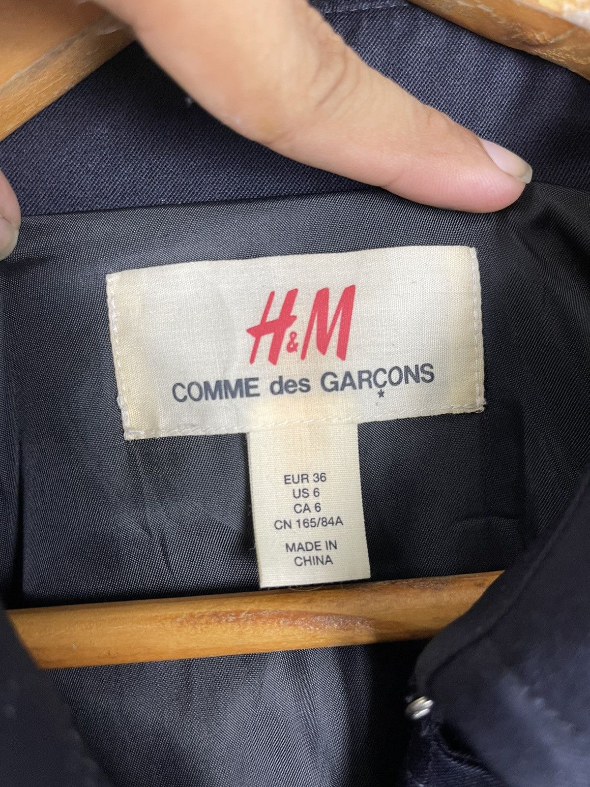 Comme des Garcons × H&M 🔥HOT SALE 🔥 Rei Kawakubo Comme des Garcons H&M Avant Garde Size US XS / EU 42 / 0 - 8 Thumbnail