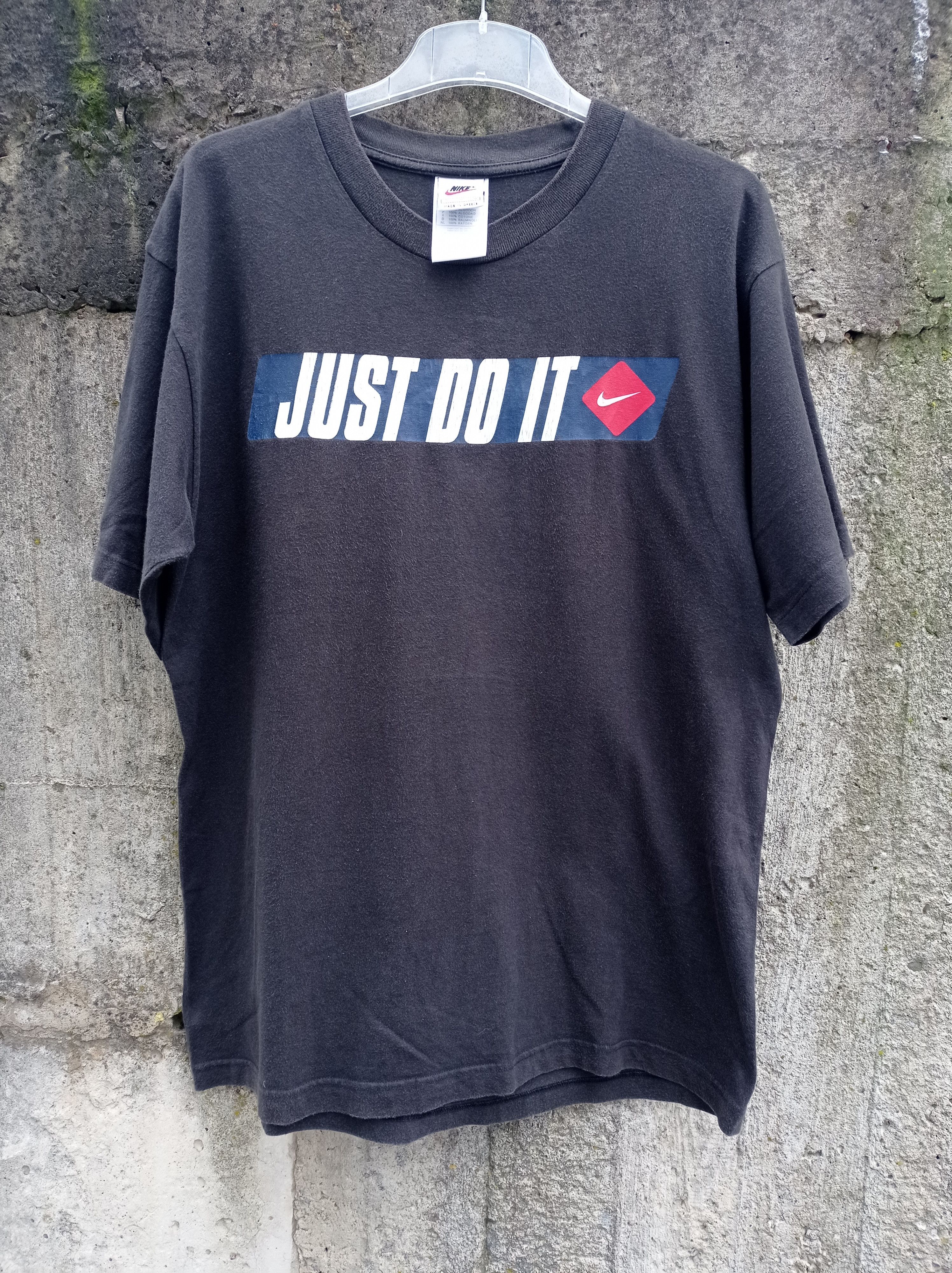 Nike × Vintage Vintage streetwear Y2K sportswear Nike T-shirt Size US L / EU 52-54 / 3 - 1 Thumbnail