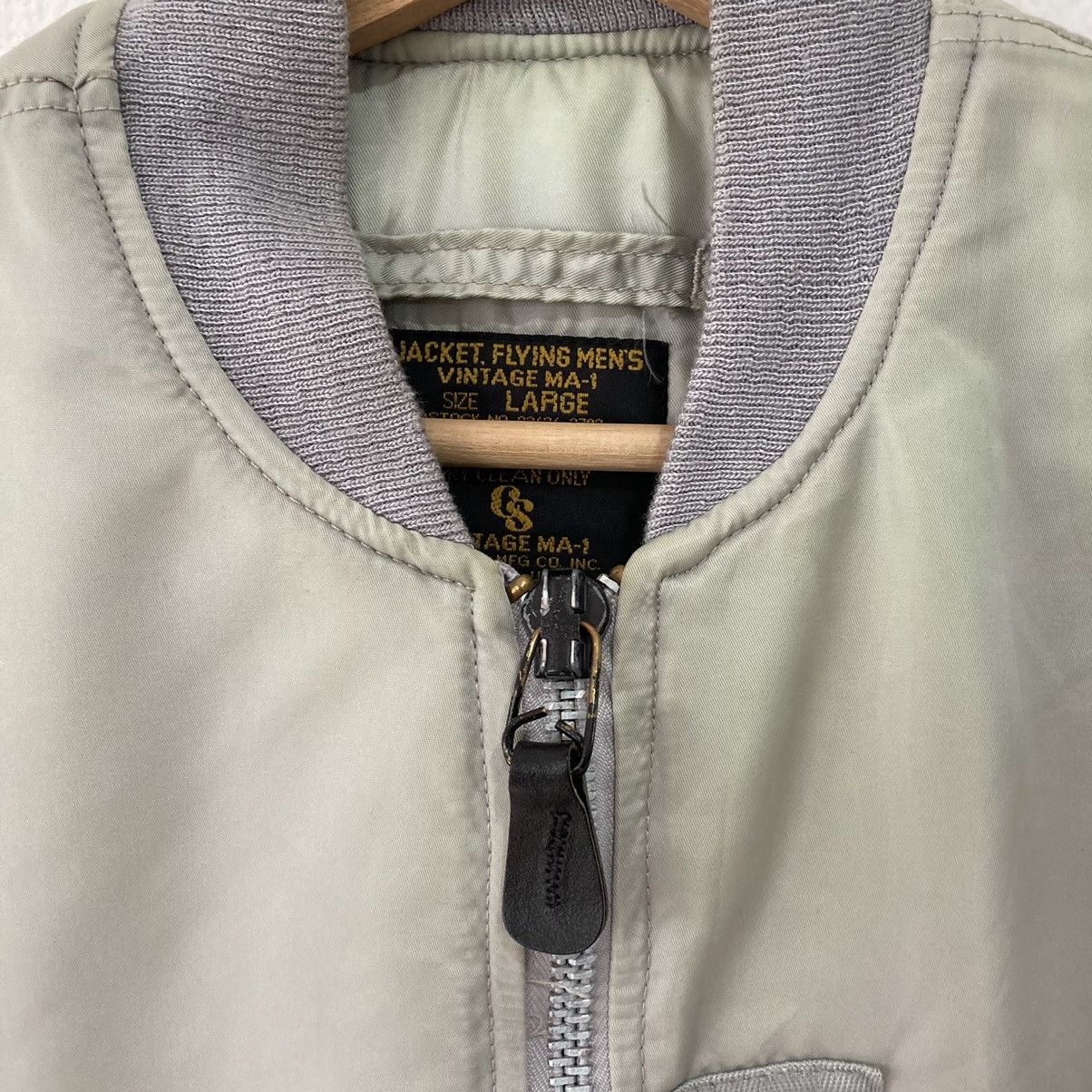 Alpha Industries Vintage MA-1 Bomber Jacket Size US L / EU 52-54 / 3 - 10 Thumbnail