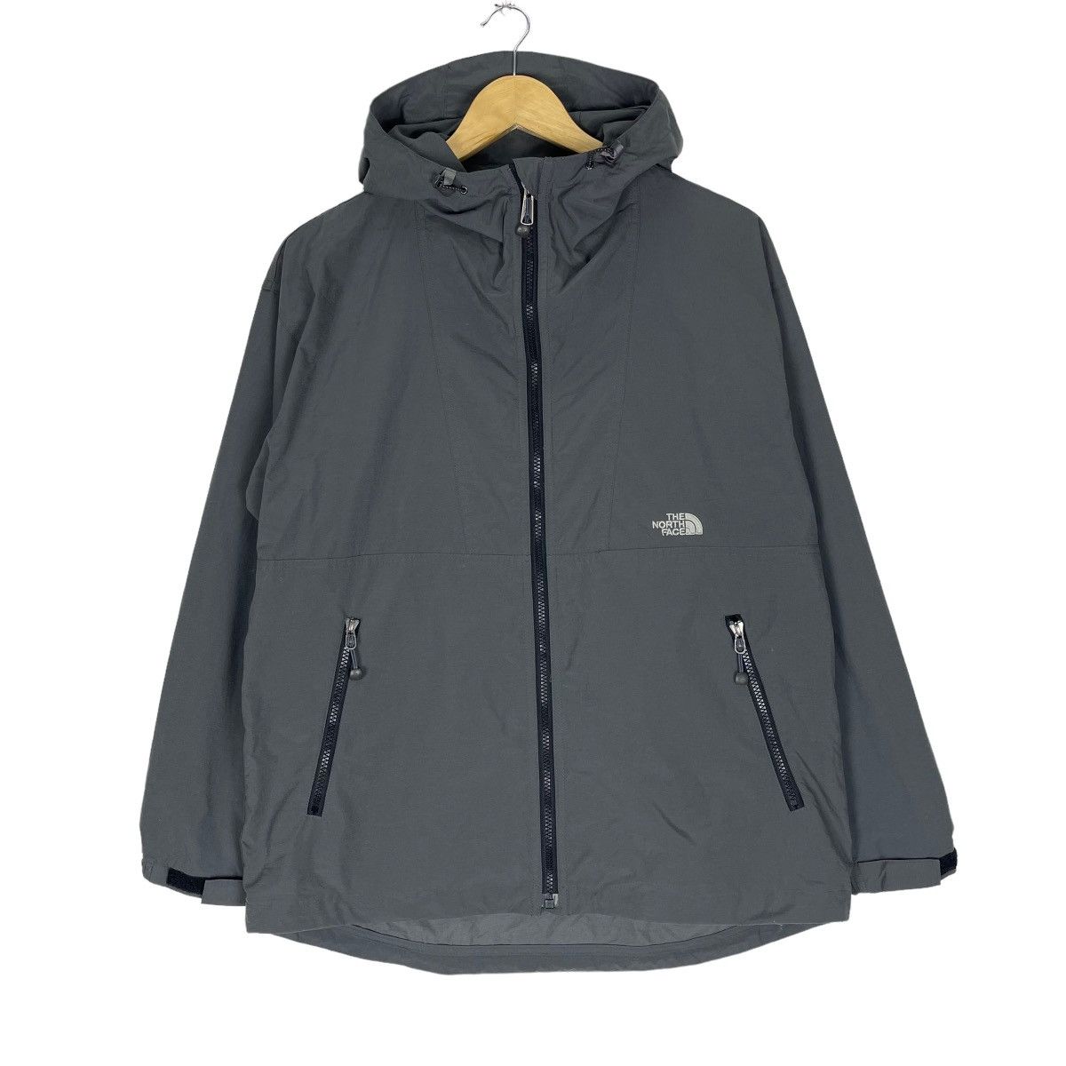 The North Face ❄️THE NORTH FACE HOODIE WINDBREAKER LIGHT JACKET Size US M / EU 48-50 / 2 - 1 Thumbnail