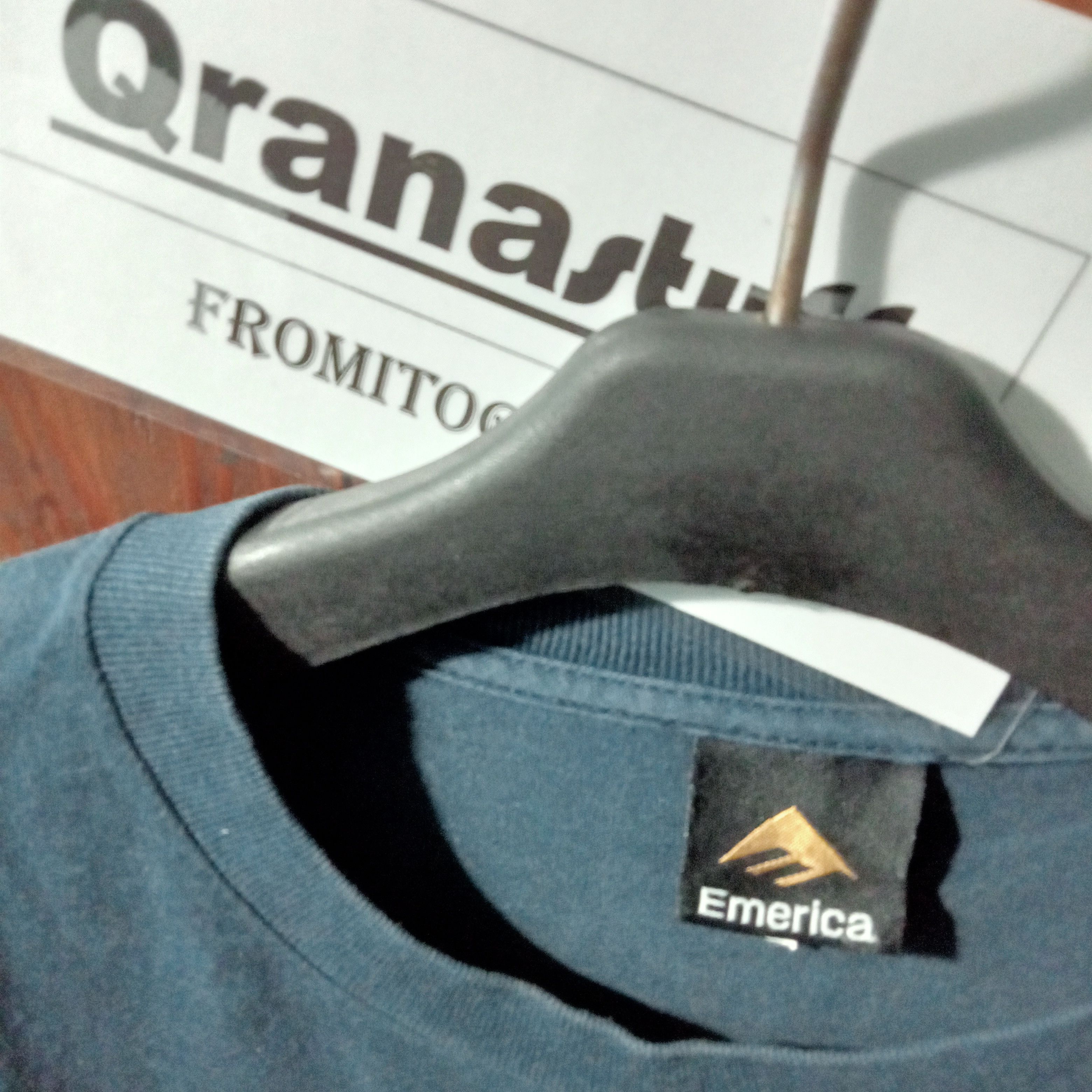 Emerica × Vintage Vintage Emerica T-shirt Size US XL / EU 56 / 4 - 4 Thumbnail