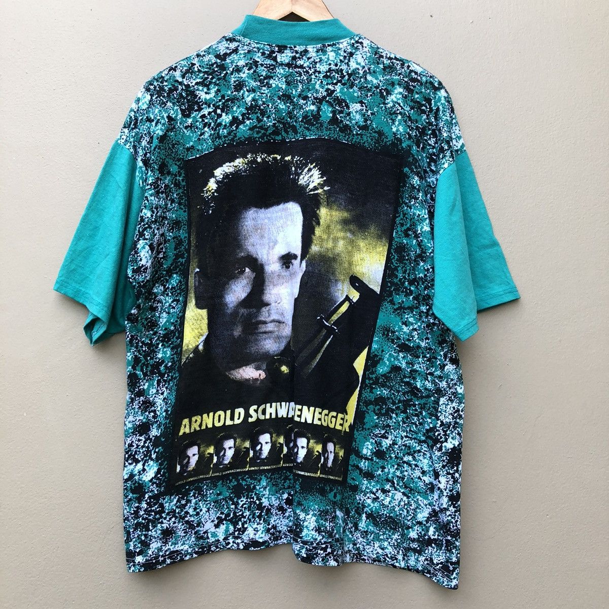 Vintage Vintage arnold schwarzenegger aop tee rare Size US L / EU 52-54 / 3 - 4 Thumbnail