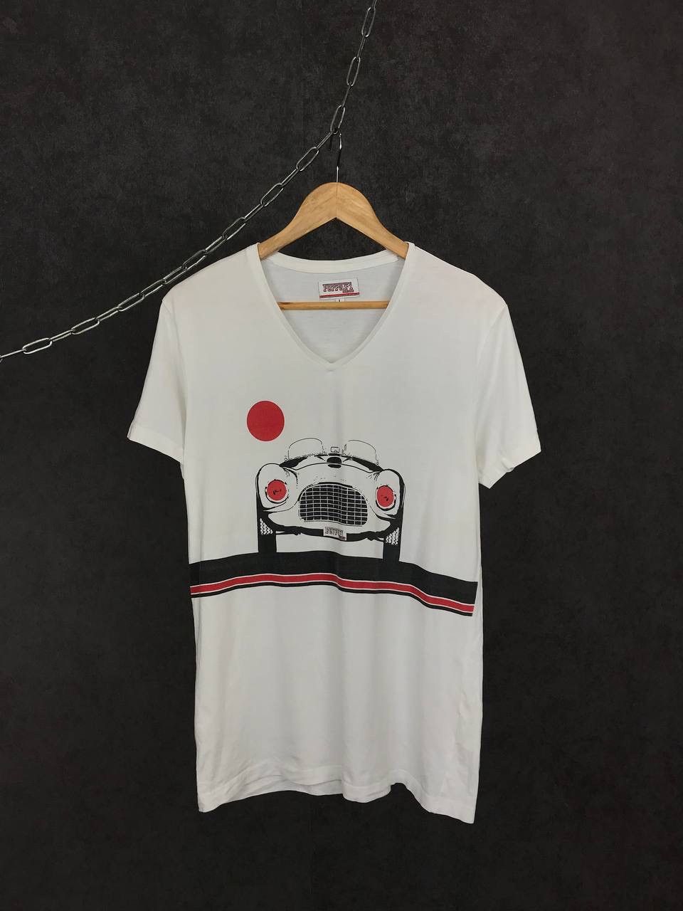 Ferrari × Vintage Ferrari vintage racing v neck tee Size US M / EU 48-50 / 2 - 1 Thumbnail
