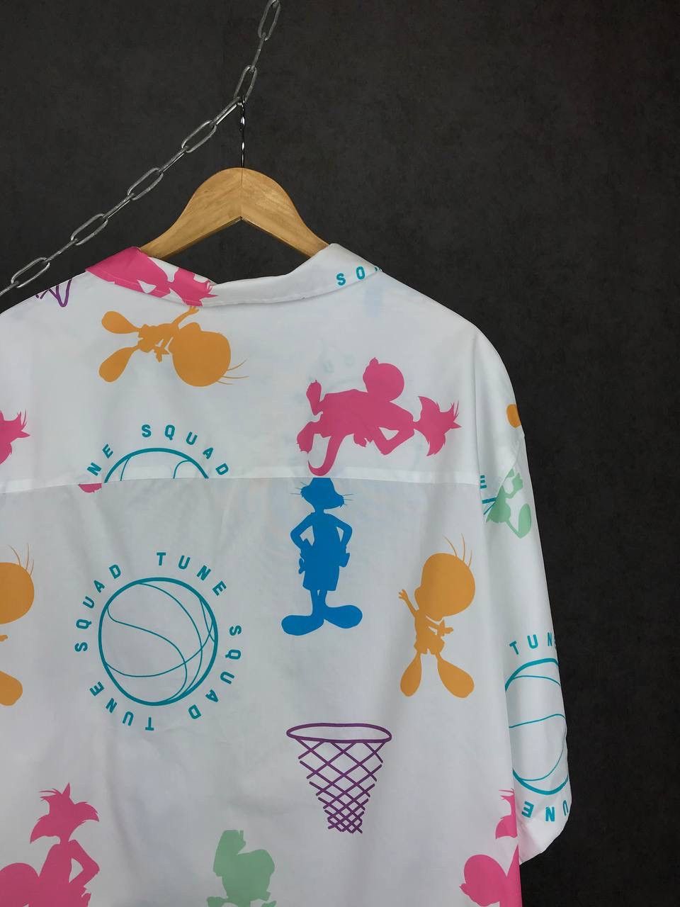Warner Bros Space Jam Warner Bros Crazy Hawaiian multicolor shirt Size US XL / EU 56 / 4 - 6 Thumbnail