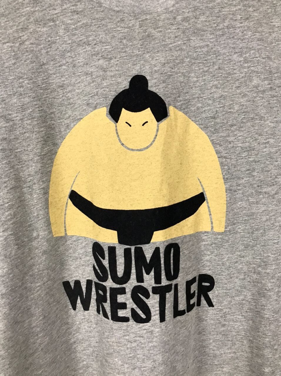 Other × Uniqlo Nippon Omiyage X Uniqlo Sumo Wrestler Gray Streetwear Tee Size US L / EU 52-54 / 3 - 3 Thumbnail
