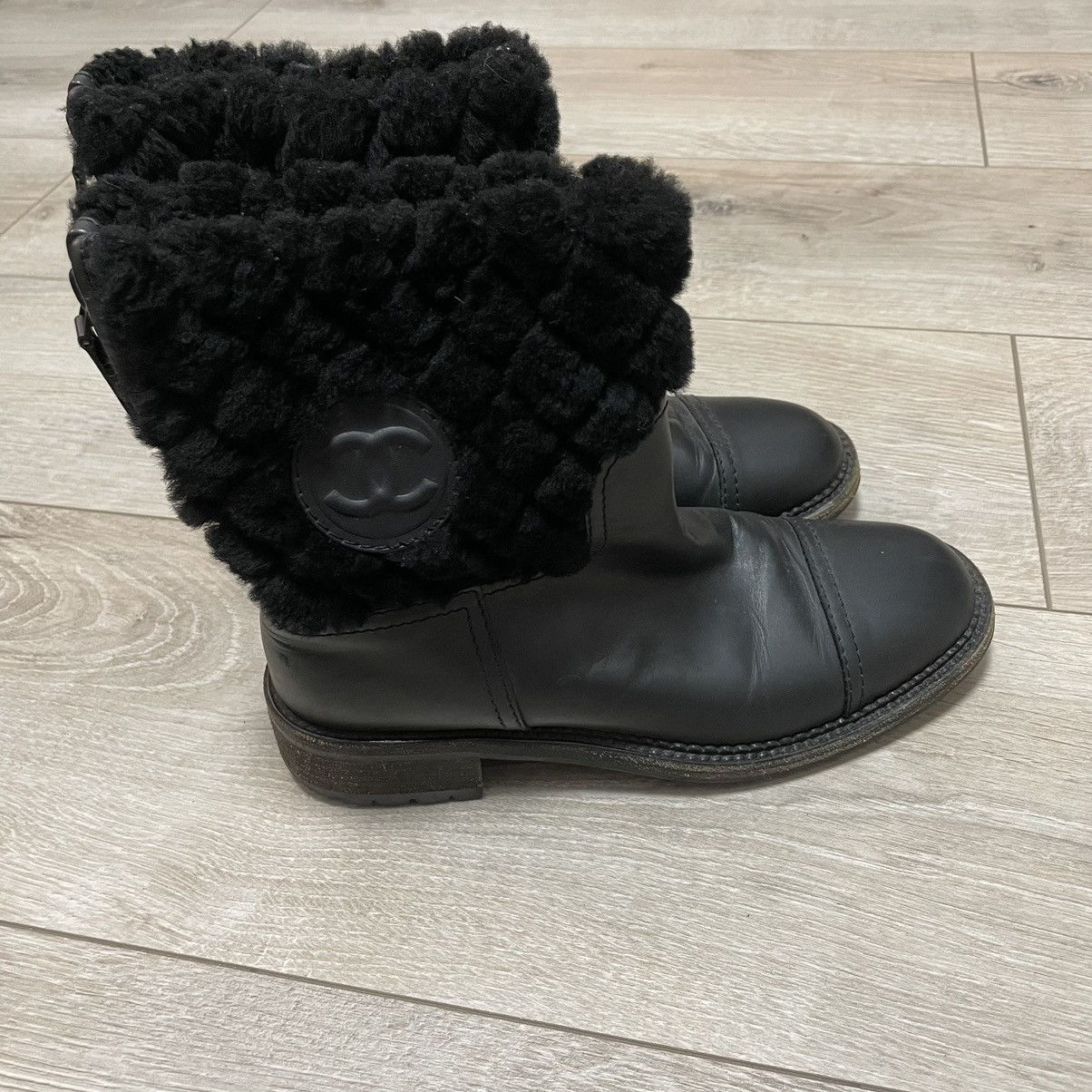 Chanel Chanel boots Size US 6 / IT 36 - 4 Thumbnail