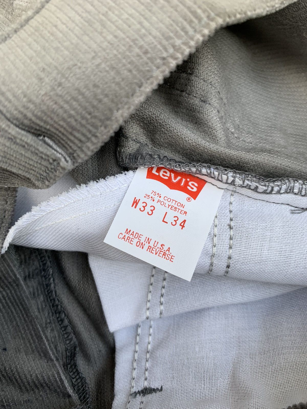 Levi's Vintage Grey Levi’s 517 White Tab Corduroy Pants Trousers Size US 31 - 8 Thumbnail