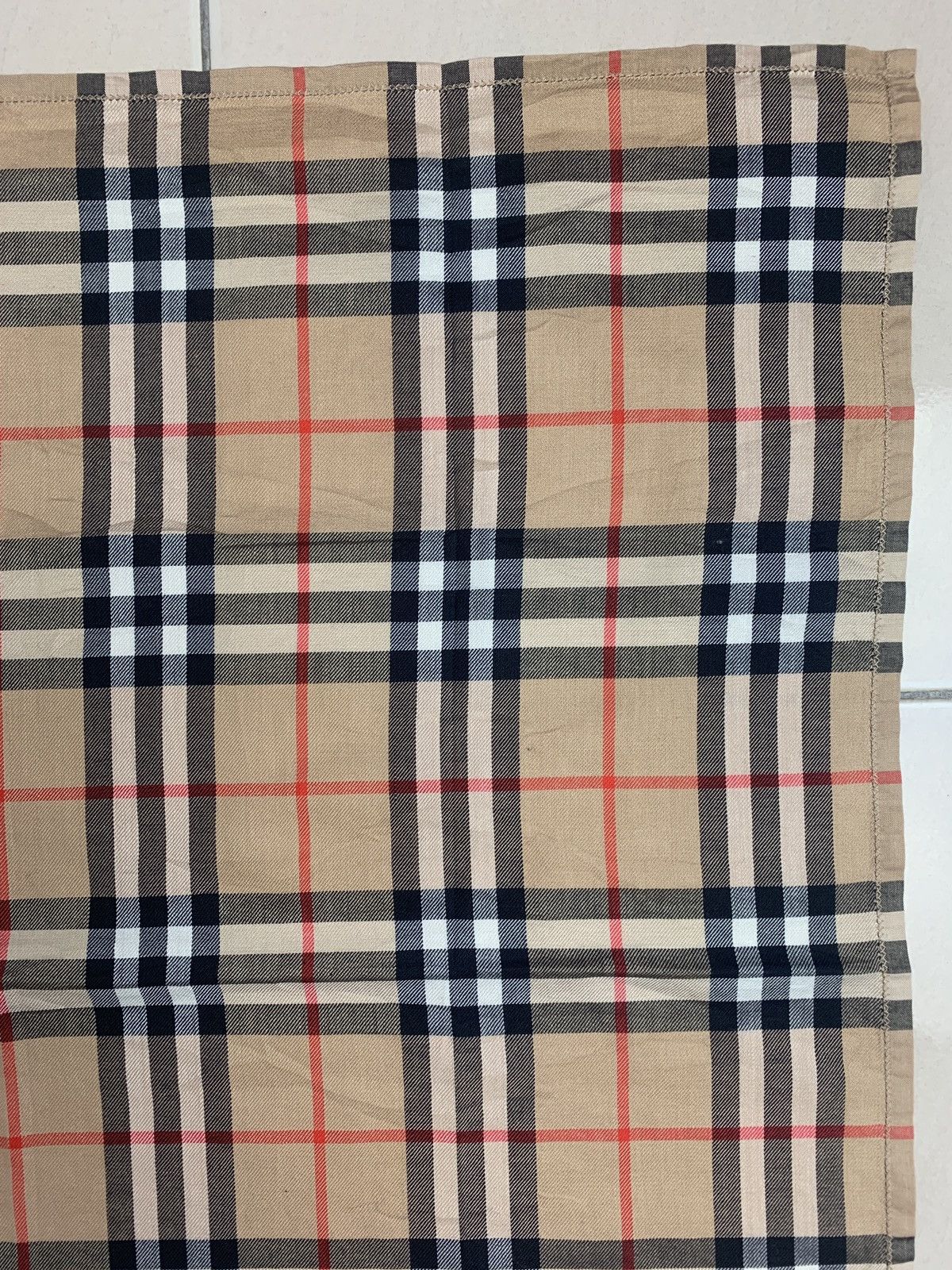 Burberry Burberry Nova Check Handkechief Pocketsquares Size ONE SIZE - 5 Thumbnail