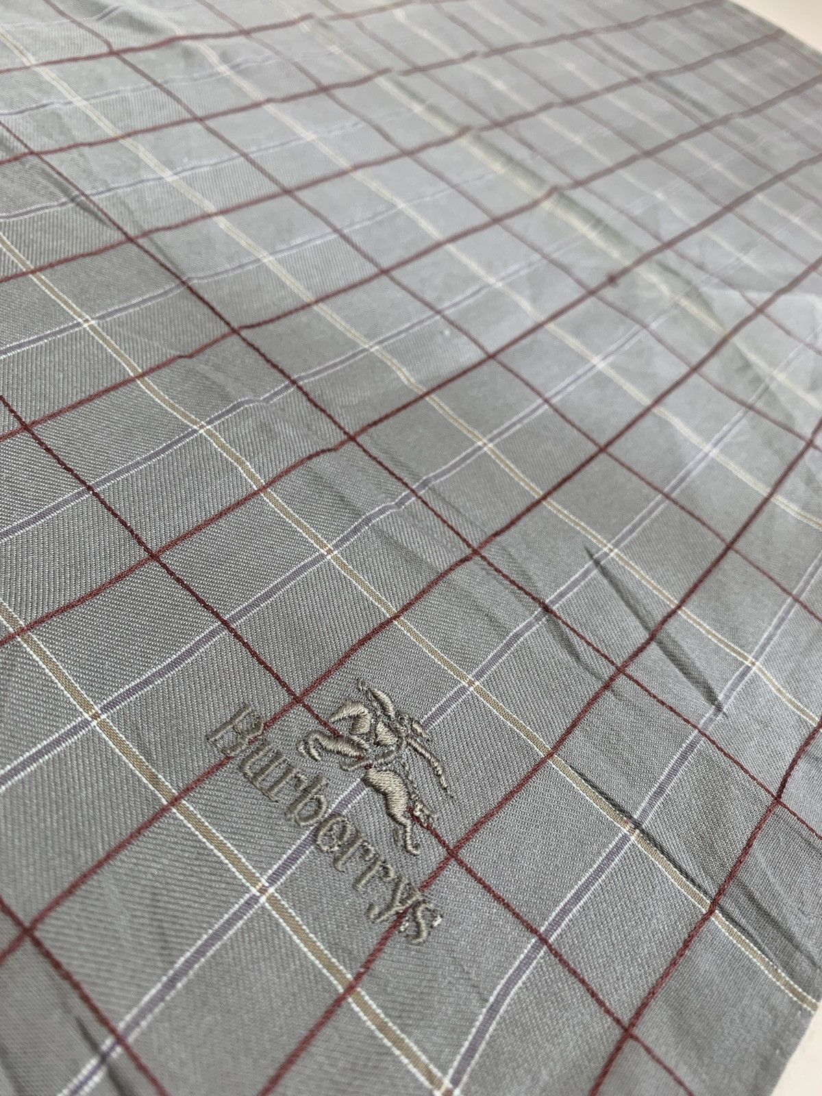 Designer Burberrys Handkerchief Pocketsquares Size ONE SIZE - 9 Thumbnail