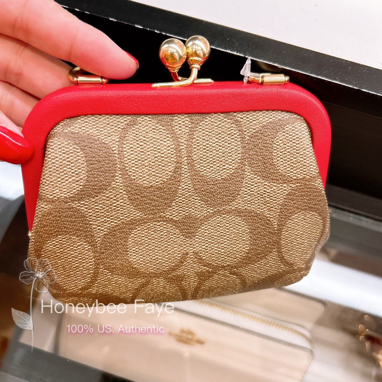 Coach Nora Kisslock Card Case In selling Signature Canvas