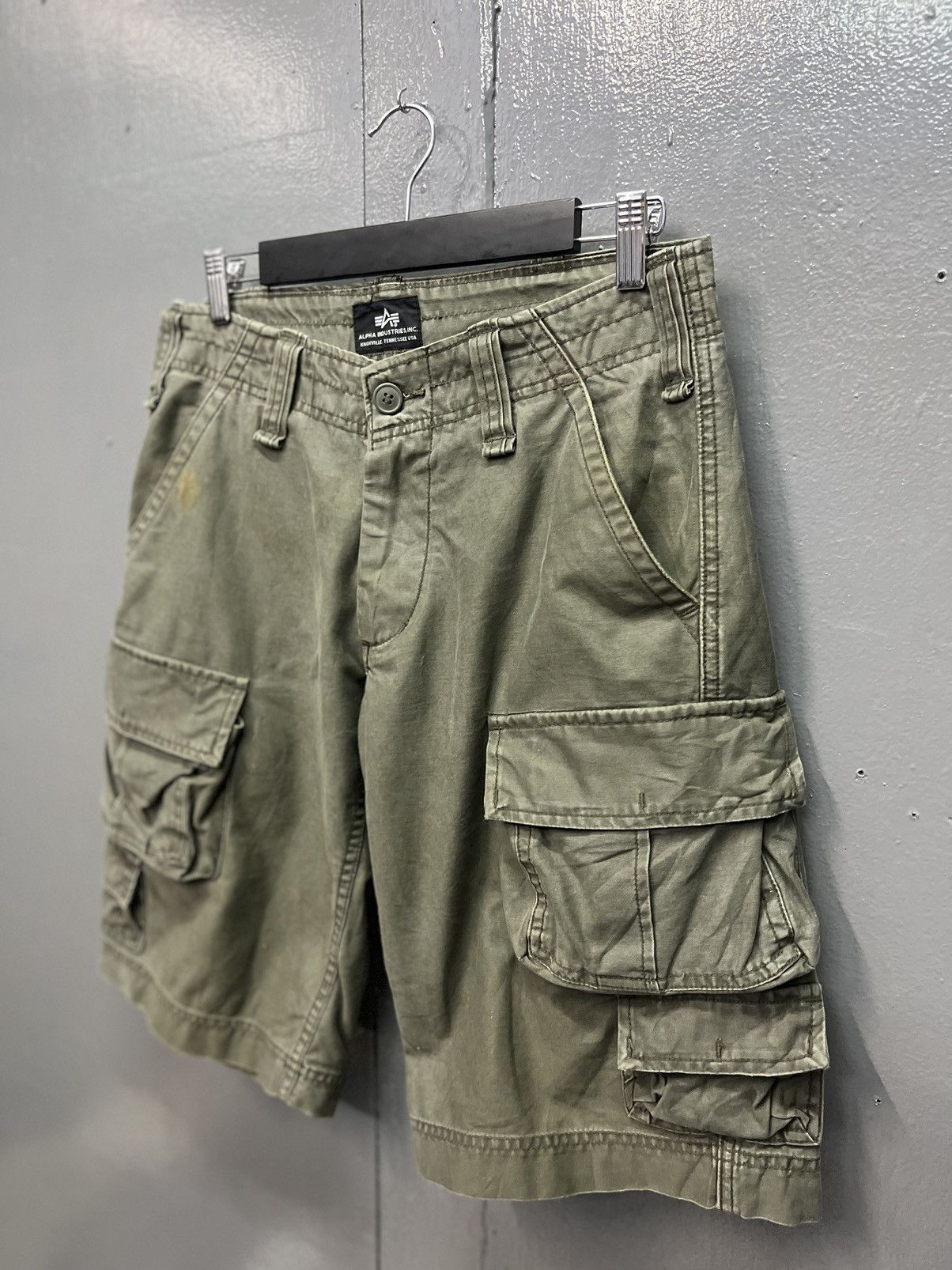 Alpha Industries ALPHA INDUSTRIES SHORT CARGO PANTS SIZE 32 Size US 32 / EU 48 - 3 Thumbnail