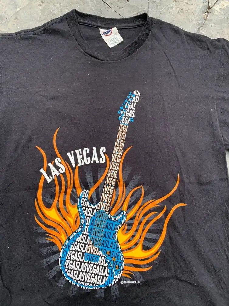 Hard Rock Cafe × Vintage Hard Rock Cafe Tee Las Vegas Guitar Size US S / EU 44-46 / 1 - 4 Thumbnail