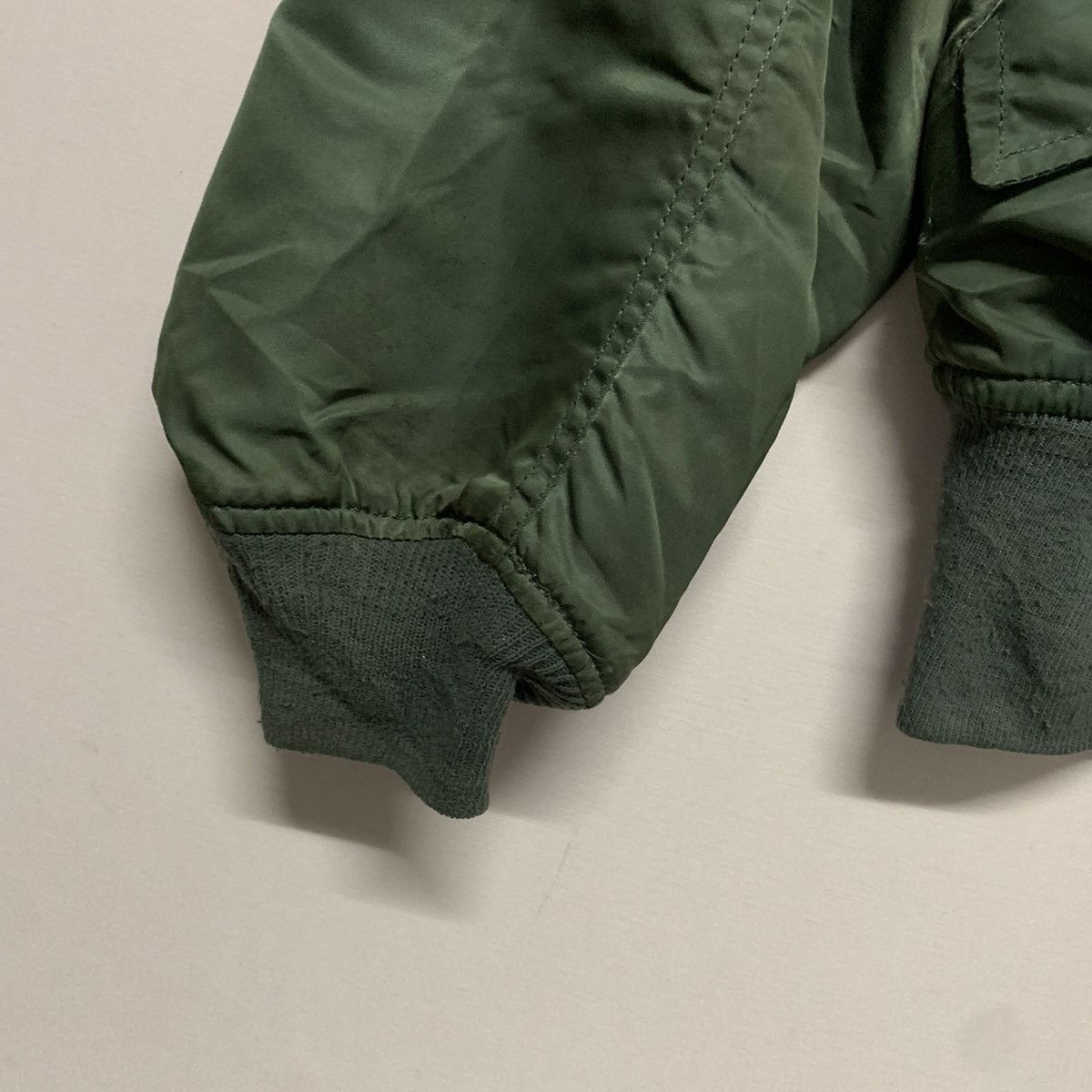 Alpha Industries Vintage Alpha Reversable Bomber Jacket Medium Size Size US M / EU 48-50 / 2 - 5 Thumbnail