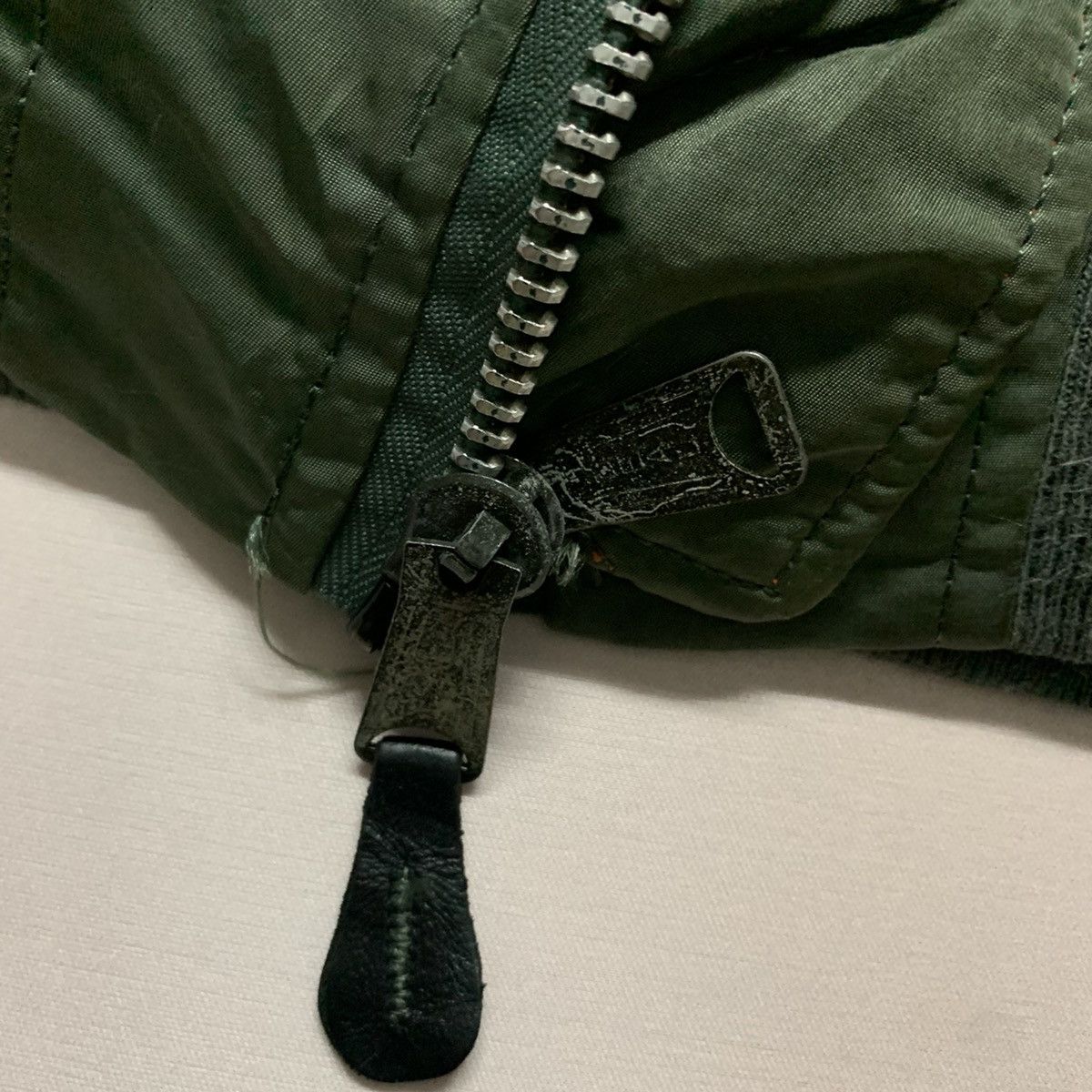 Alpha Industries Vintage Alpha Reversable Bomber Jacket Medium Size Size US M / EU 48-50 / 2 - 10 Thumbnail