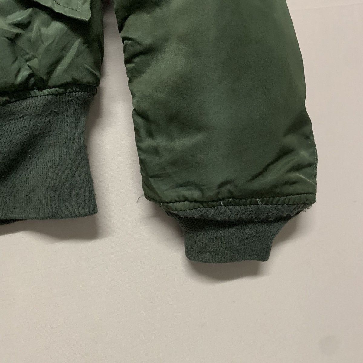 Alpha Industries Vintage Alpha Reversable Bomber Jacket Medium Size Size US M / EU 48-50 / 2 - 6 Thumbnail
