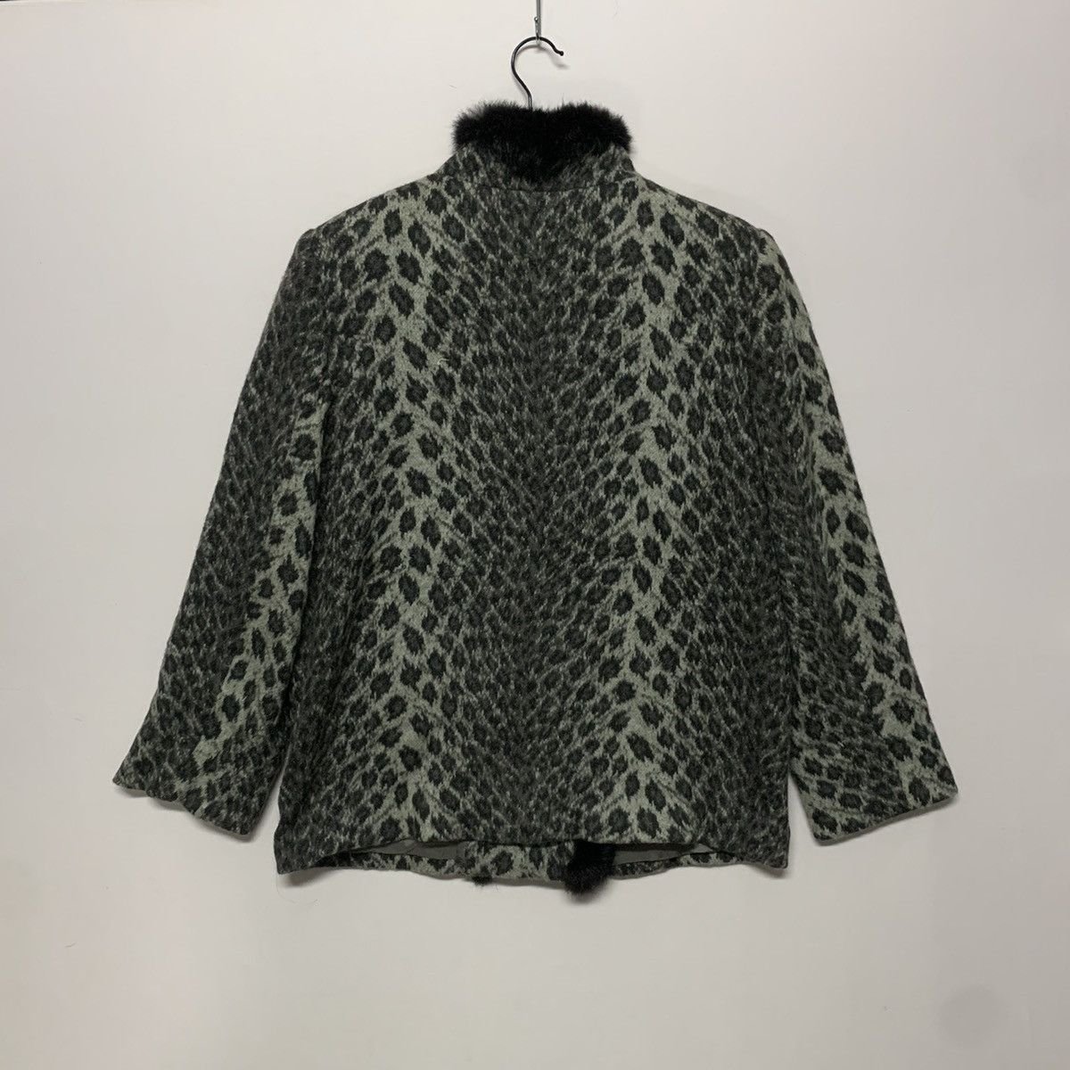 Japanese Brand × Vintage Vintage Ruciano Leopard RARE Double Breast Fur Jacket & Coat Size M / US 6-8 / IT 42-44 - 9 Thumbnail