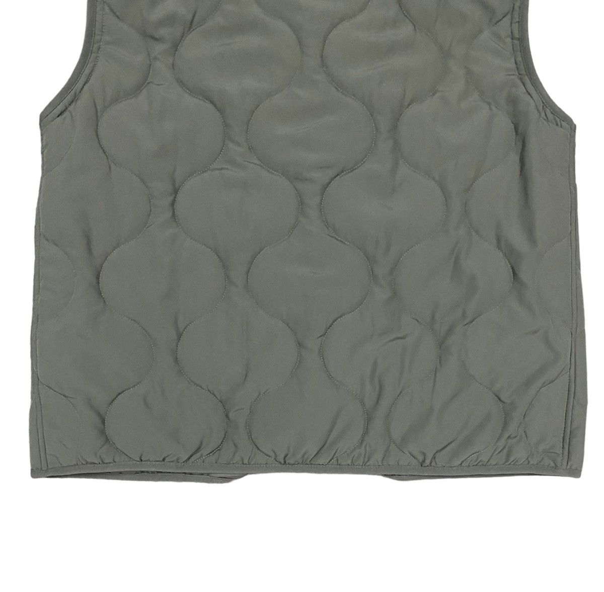 Beauty Beast × GU × Japanese Brand G.u Waistcoat Olive Green Quilted Gilet Vest Jacket Size 40S - 10 Thumbnail