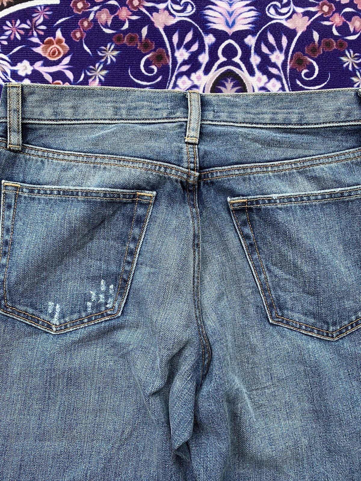 Uniqlo Uniqlo Distressed Denim Size US 32 / EU 48 - 8 Thumbnail