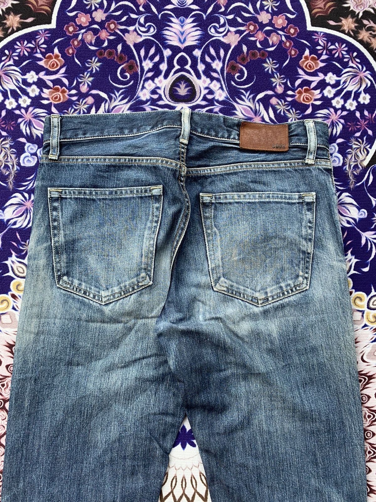 Uniqlo Japanese Uniqlo Nice Faded Distresed Denim Size US 34 / EU 50 - 15 Thumbnail