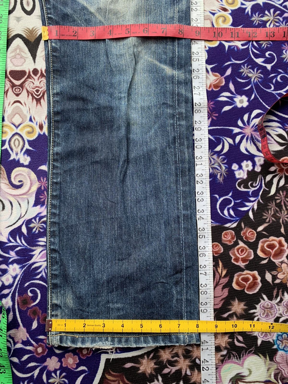 Uniqlo Japanese Uniqlo Nice Faded Distresed Denim Size US 34 / EU 50 - 17 Thumbnail
