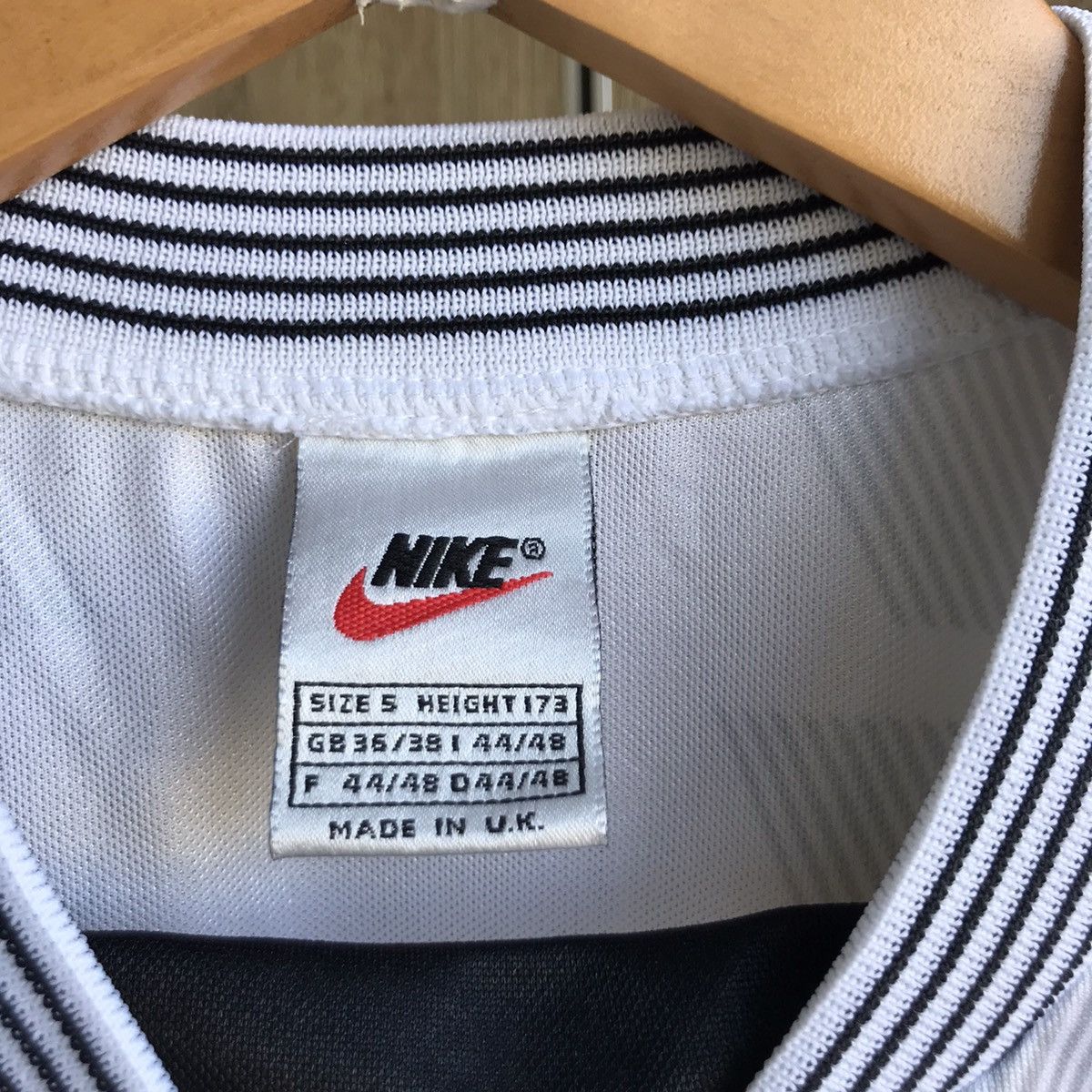 Nike × Vintage Vintage Nike Jersey T-Shirt mens size S Size US S / EU 44-46 / 1 - 5 Thumbnail
